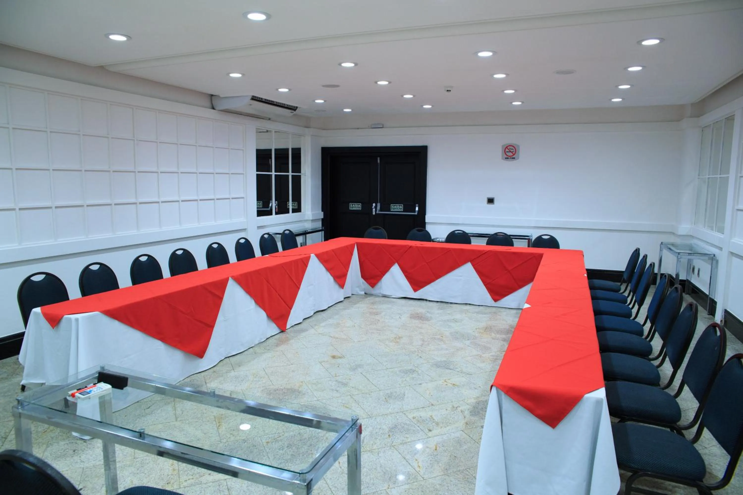 Meeting/conference room in Da Vinci Hotel & Conventions - by Easy Hotéis