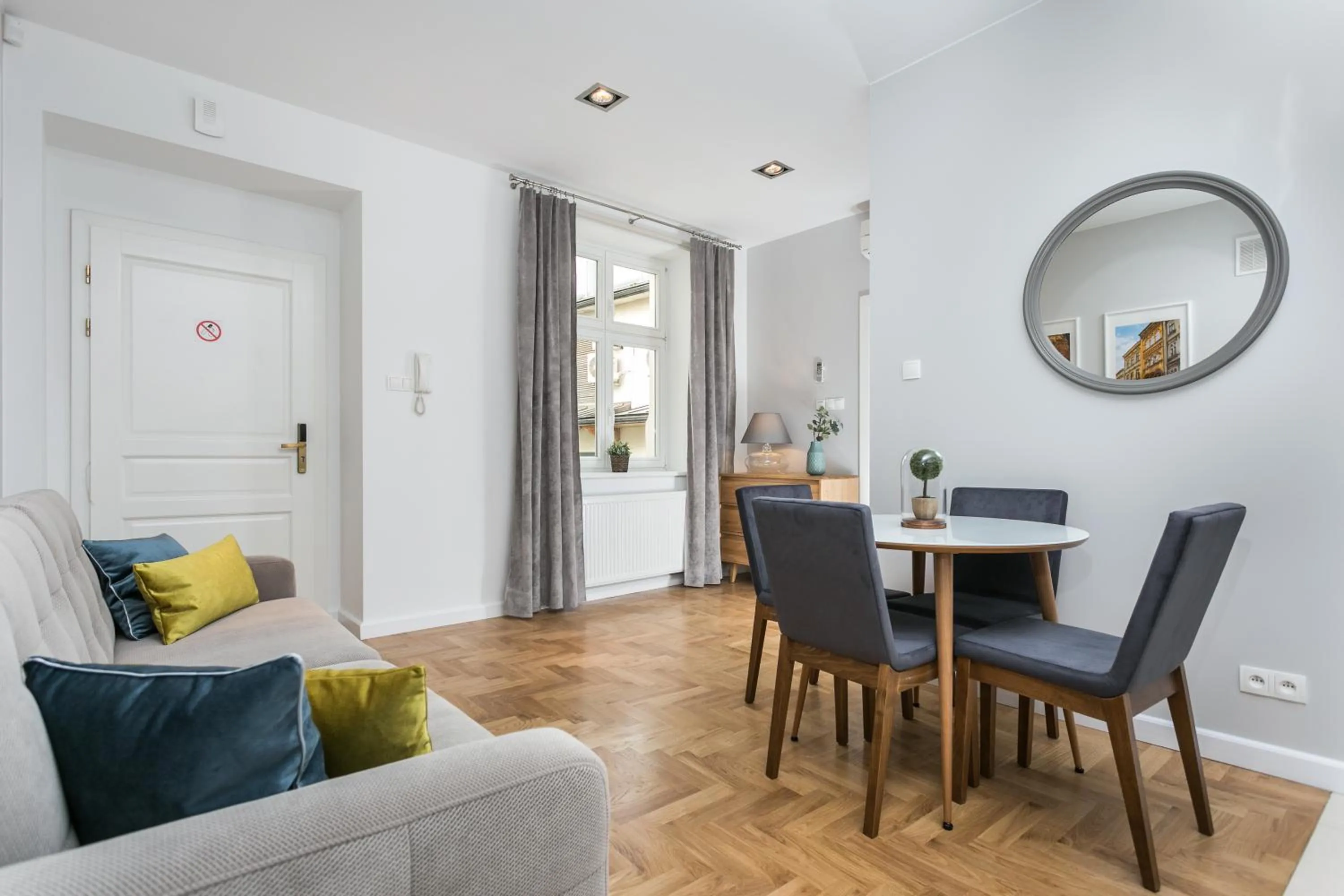 Living room in Venetian House Market Square Aparthotel