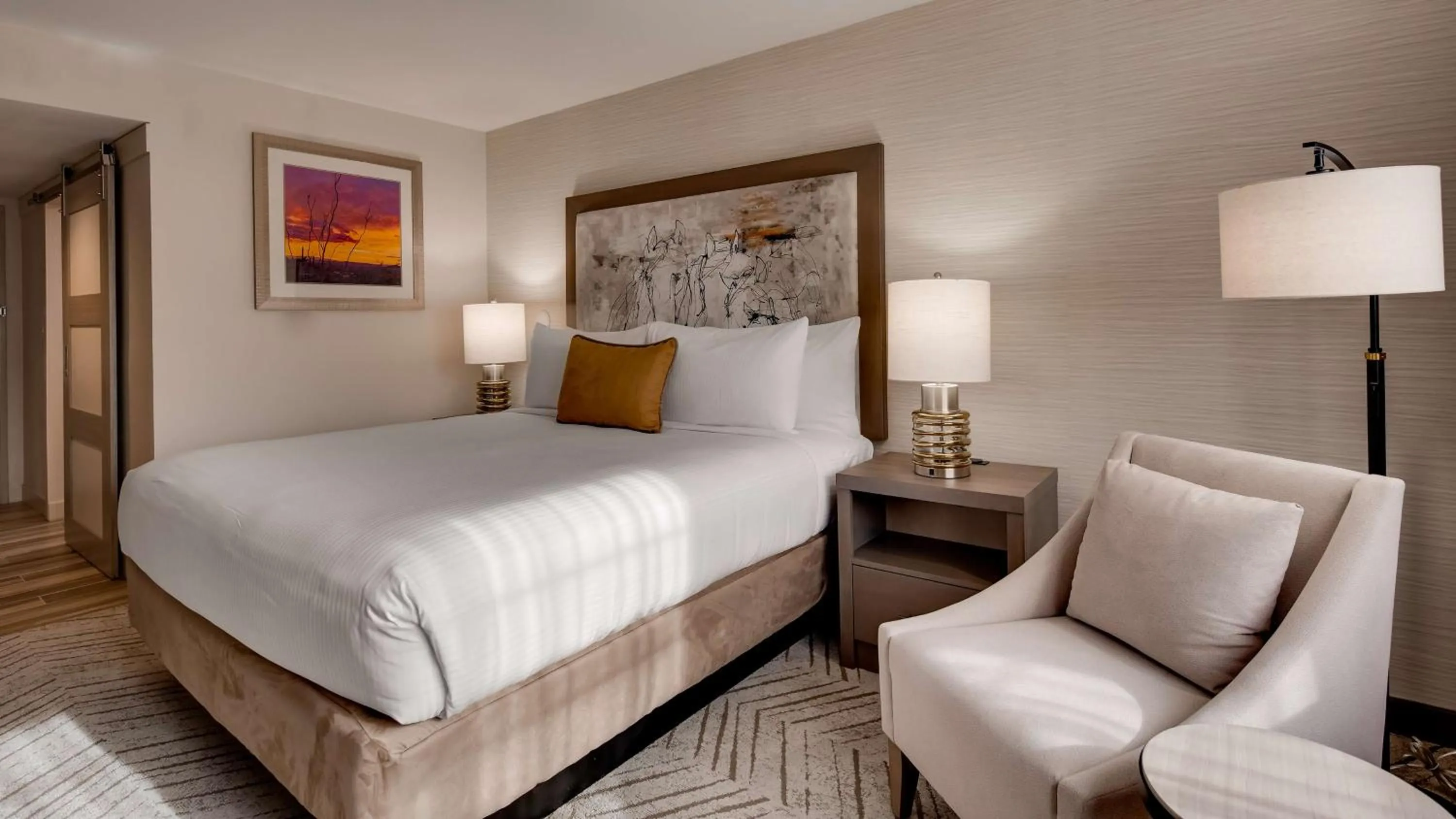 Bedroom, Bed in Aiden by Best Western Scottsdale North