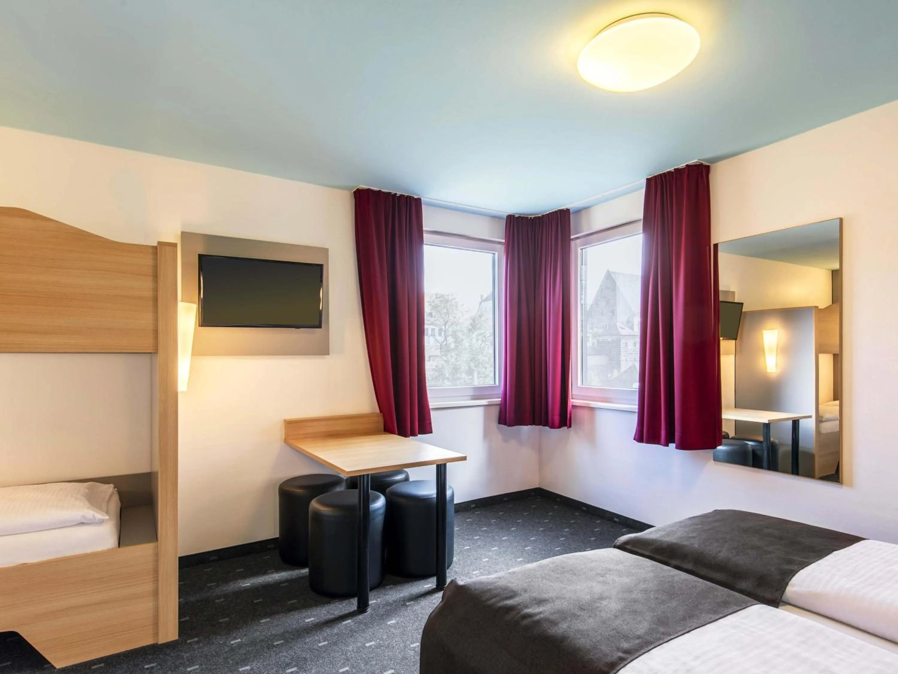 Bed in B&B Hotel Nürnberg-City