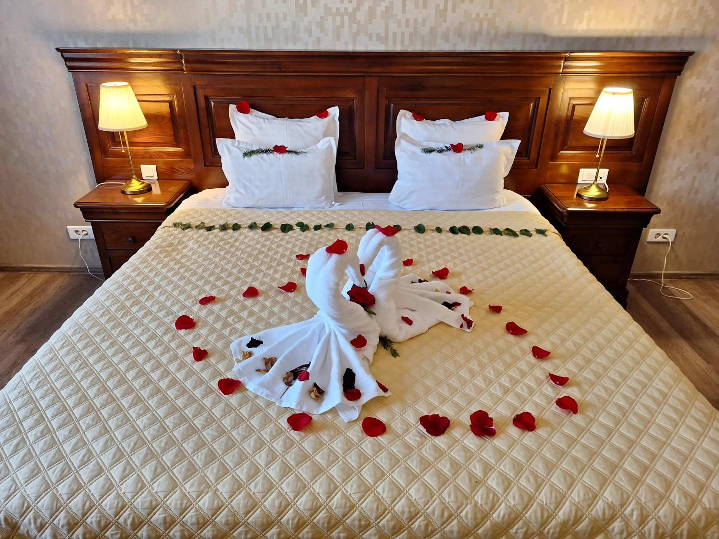 Bed in Grand Hotel Sofianu