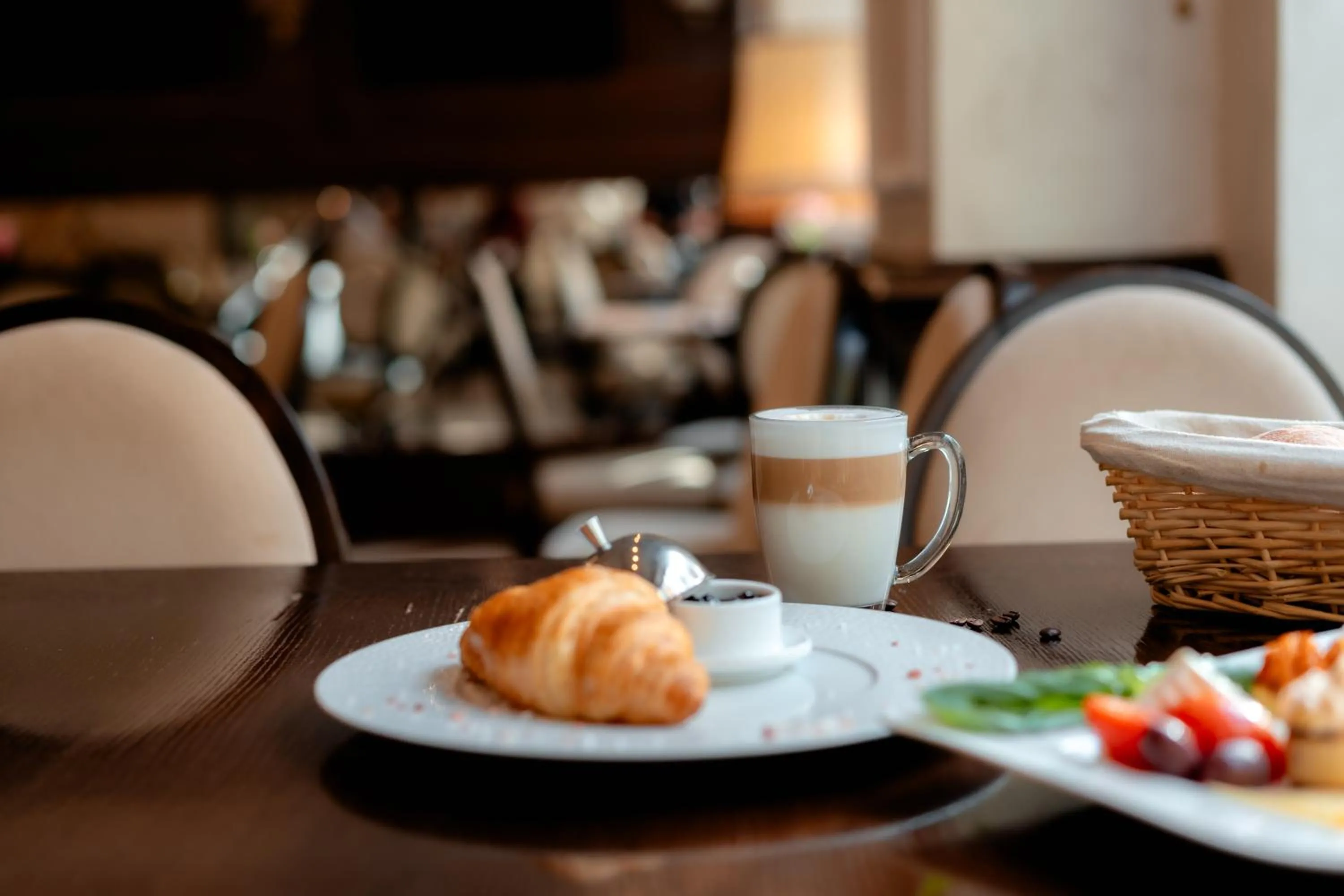 Breakfast in Grand Hotel Sofianu