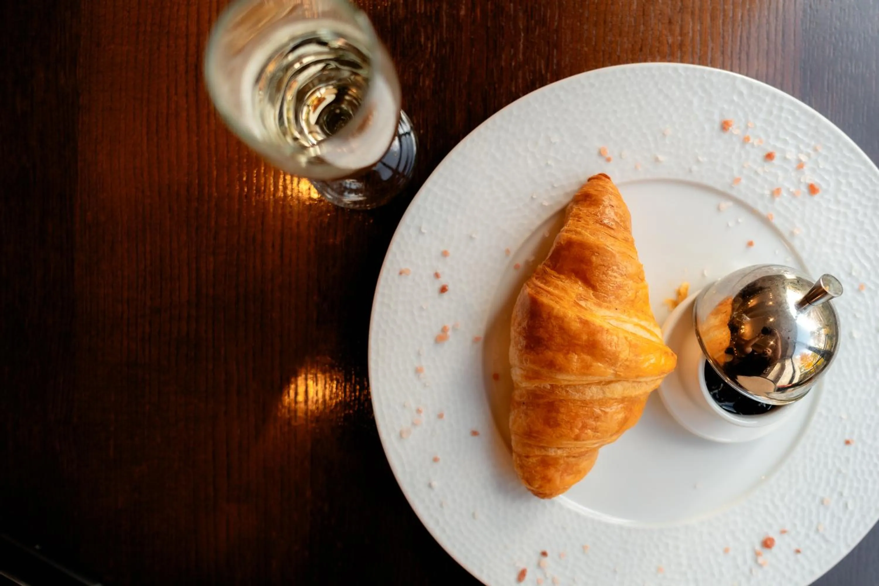 Restaurant/places to eat in Grand Hotel Sofianu