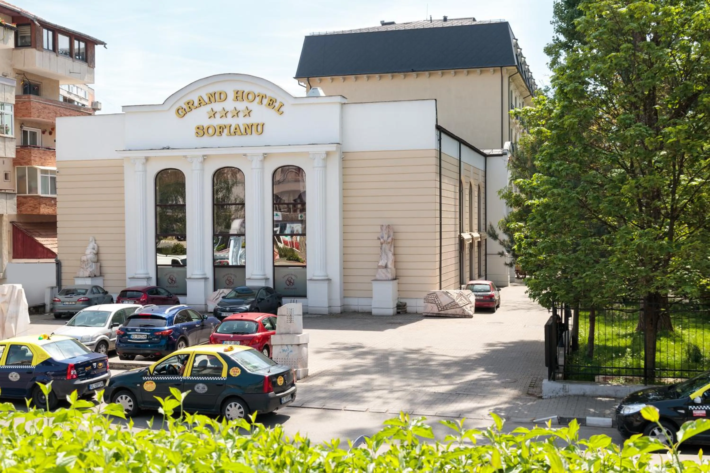 Property building in Grand Hotel Sofianu