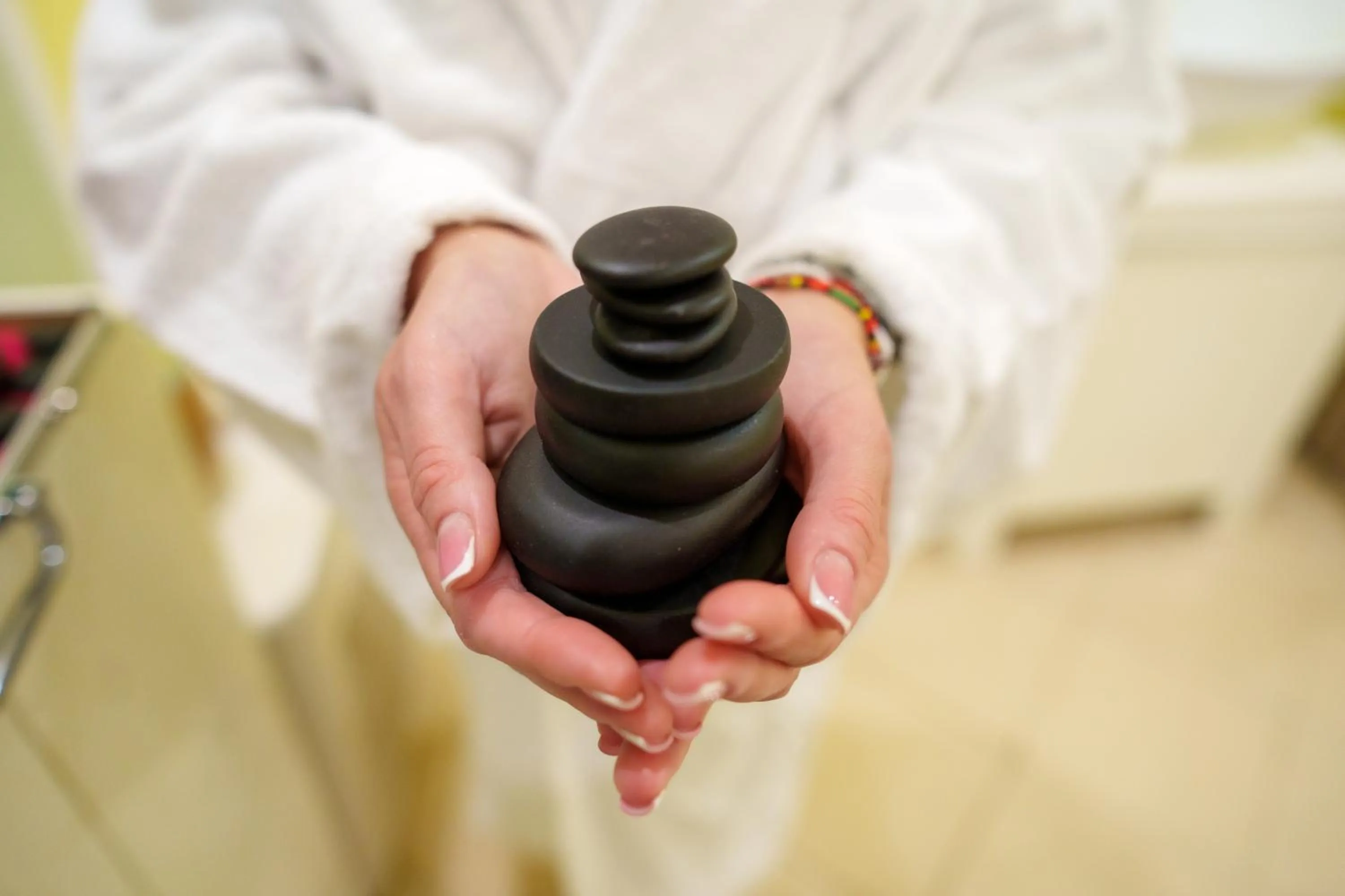 People in Grand Hotel Sofianu