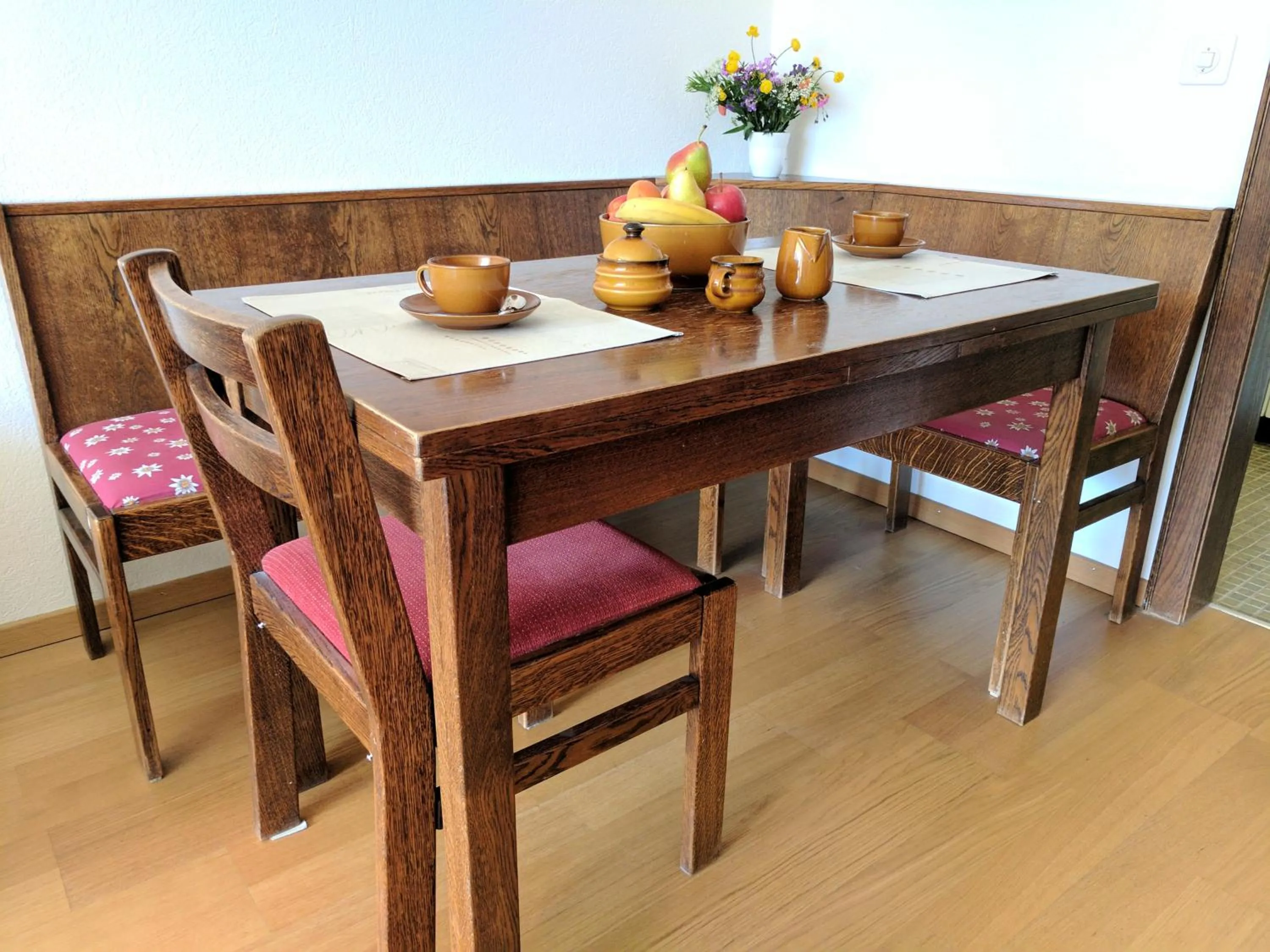 Dining area in Holiday accommodation - swimming pool available