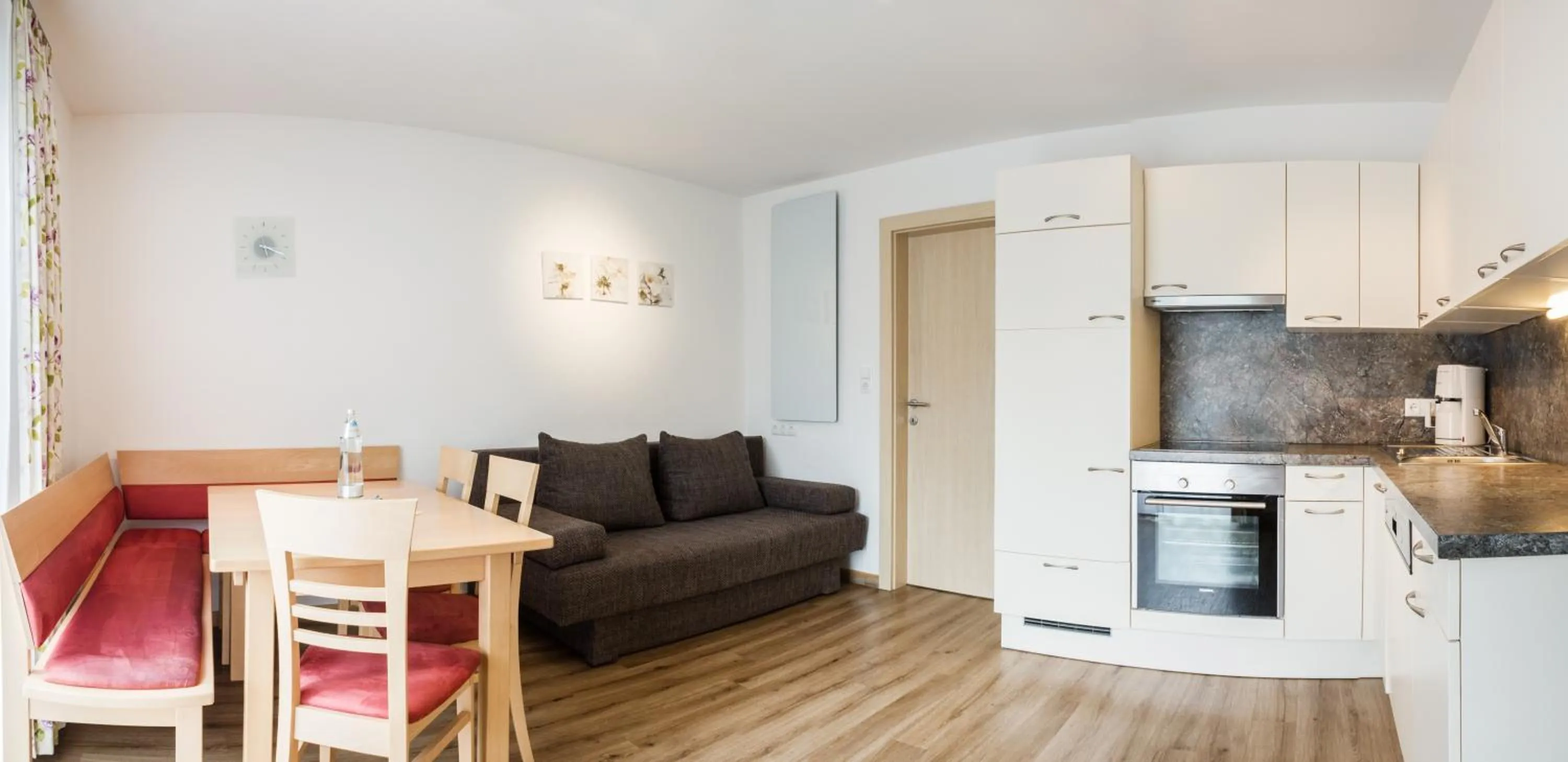 Kitchen or kitchenette in Appartements Tannenhof