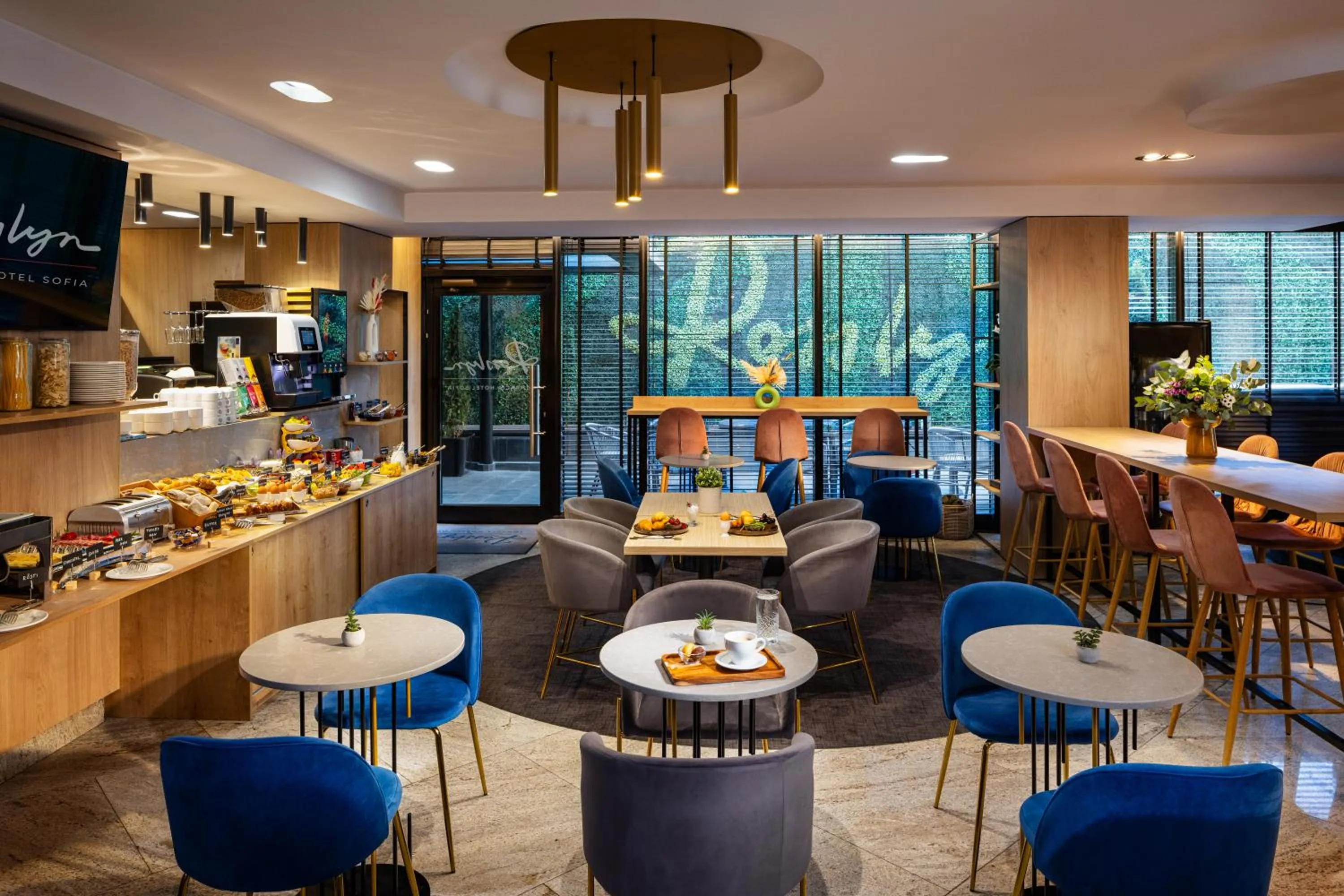 Restaurant/places to eat in Rosslyn Thracia Hotel Sofia