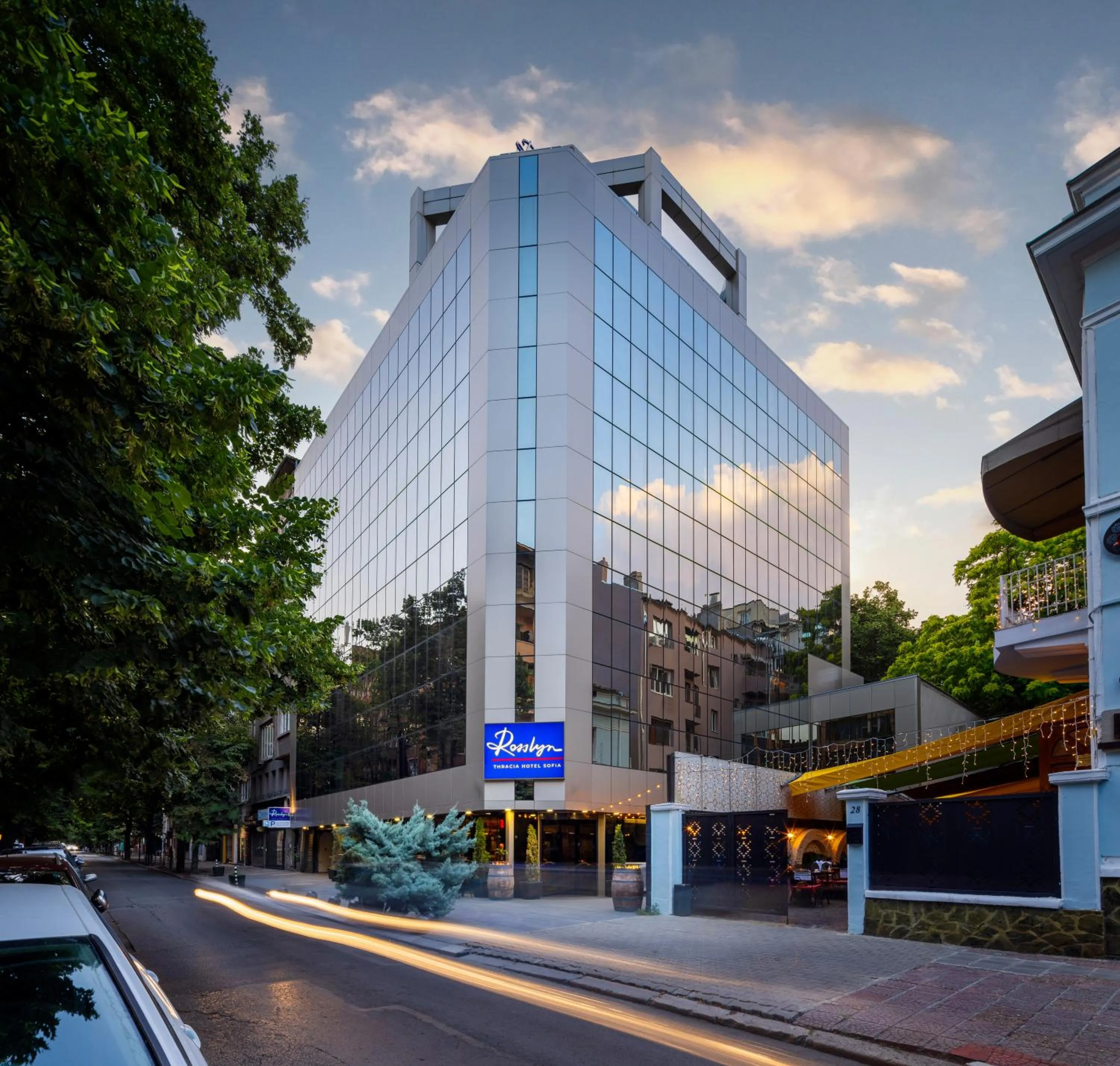 Property building in Rosslyn Thracia Hotel Sofia