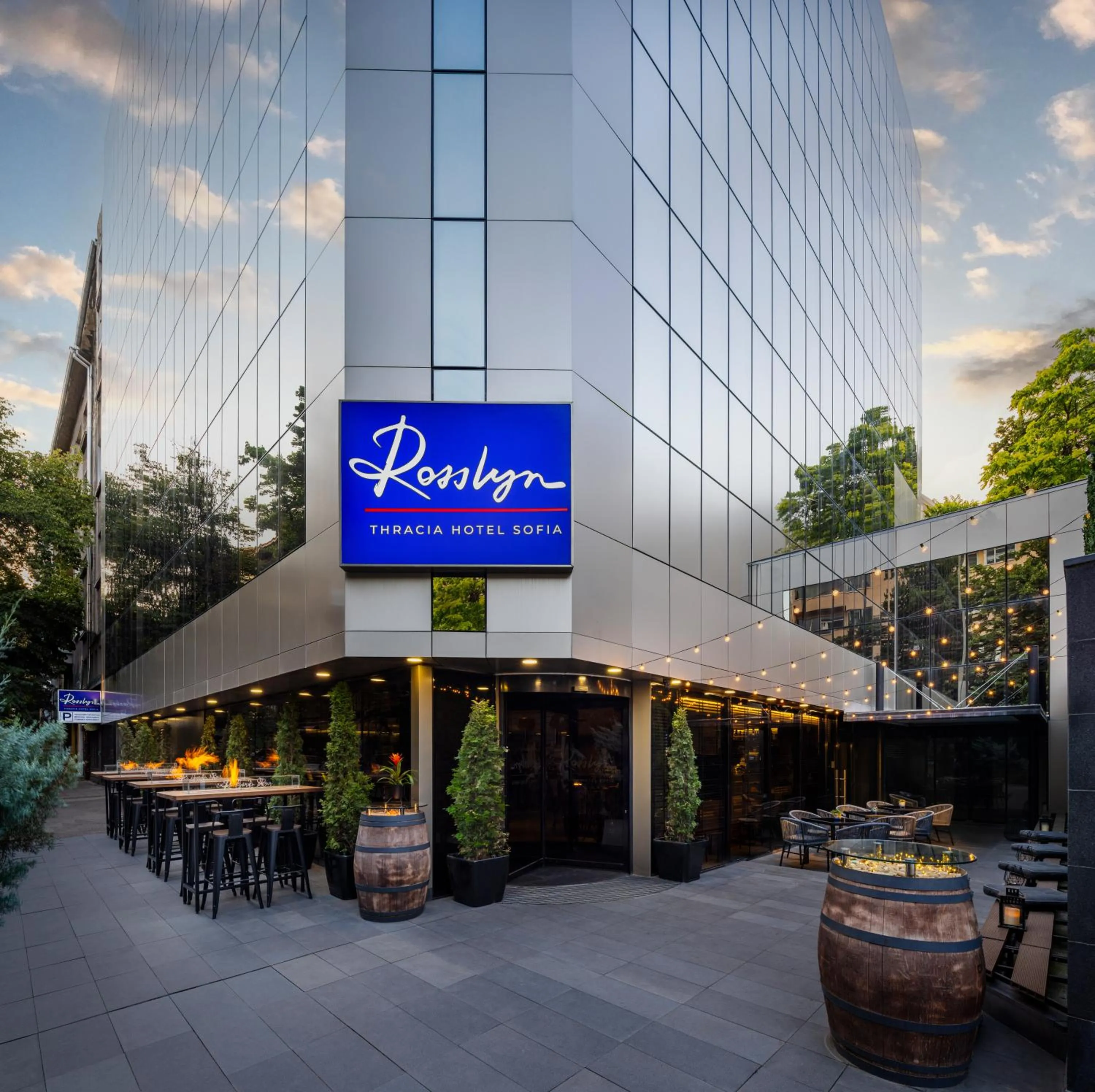 Property building in Rosslyn Thracia Hotel Sofia