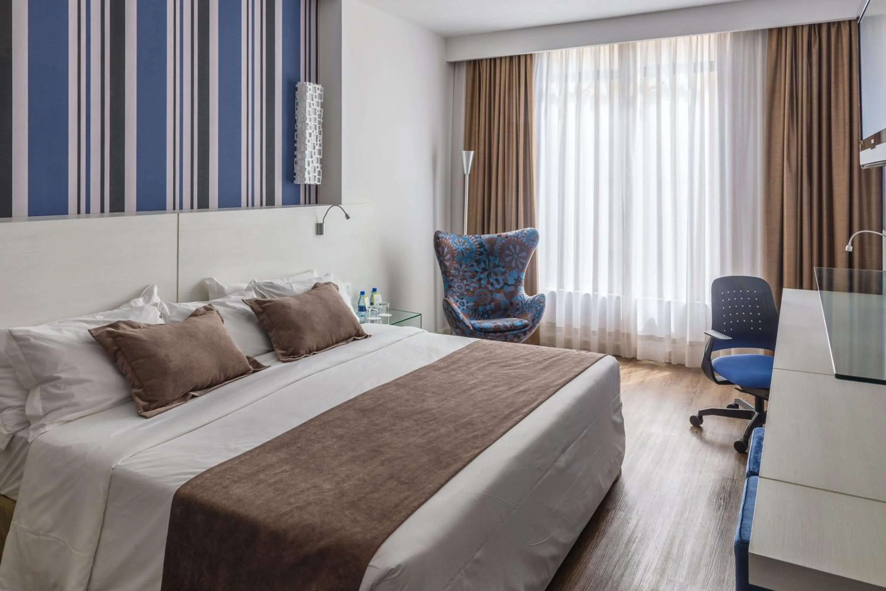 Bed in Radisson Hotel Curitiba