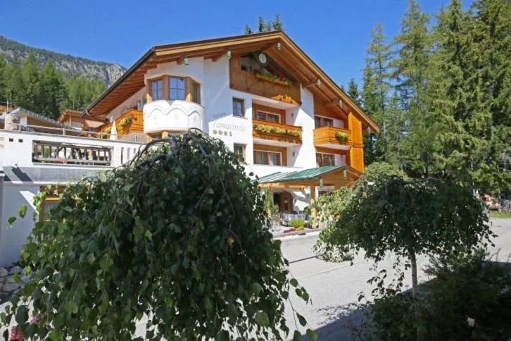 Property building in B&B Tamarindo