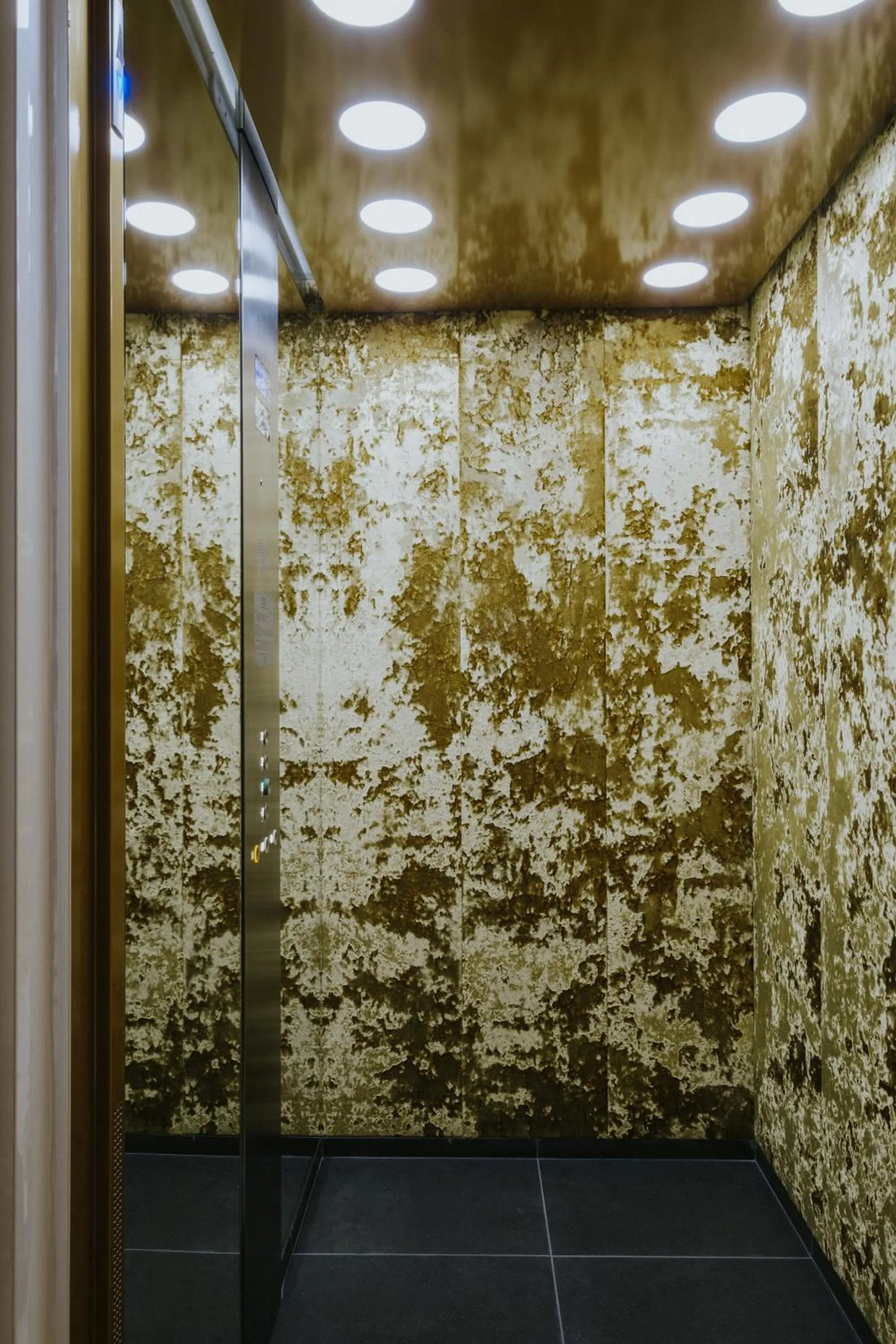 Property building in Villa Santa