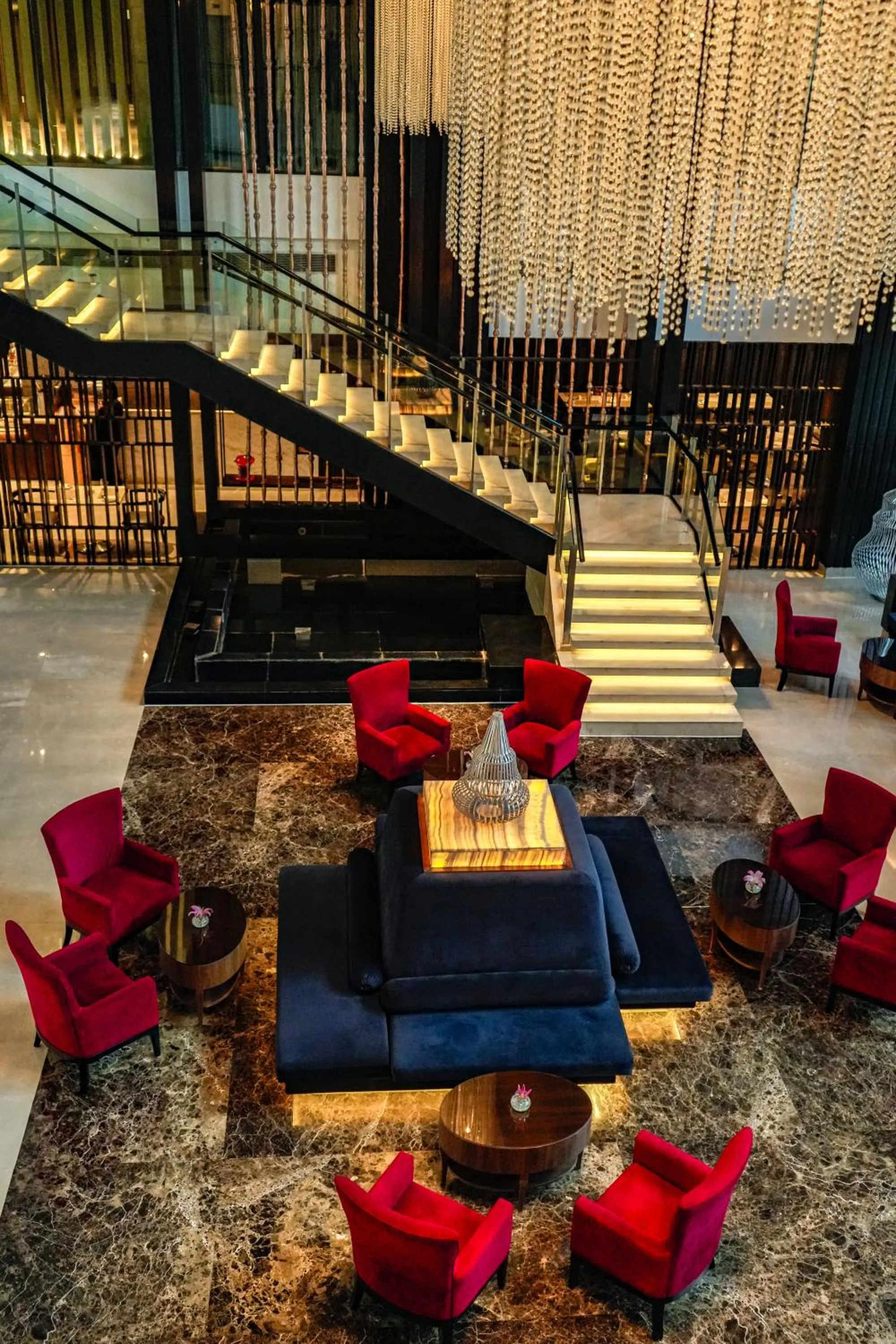 Lobby or reception in Courtyard by Marriott Gurugram Downtown