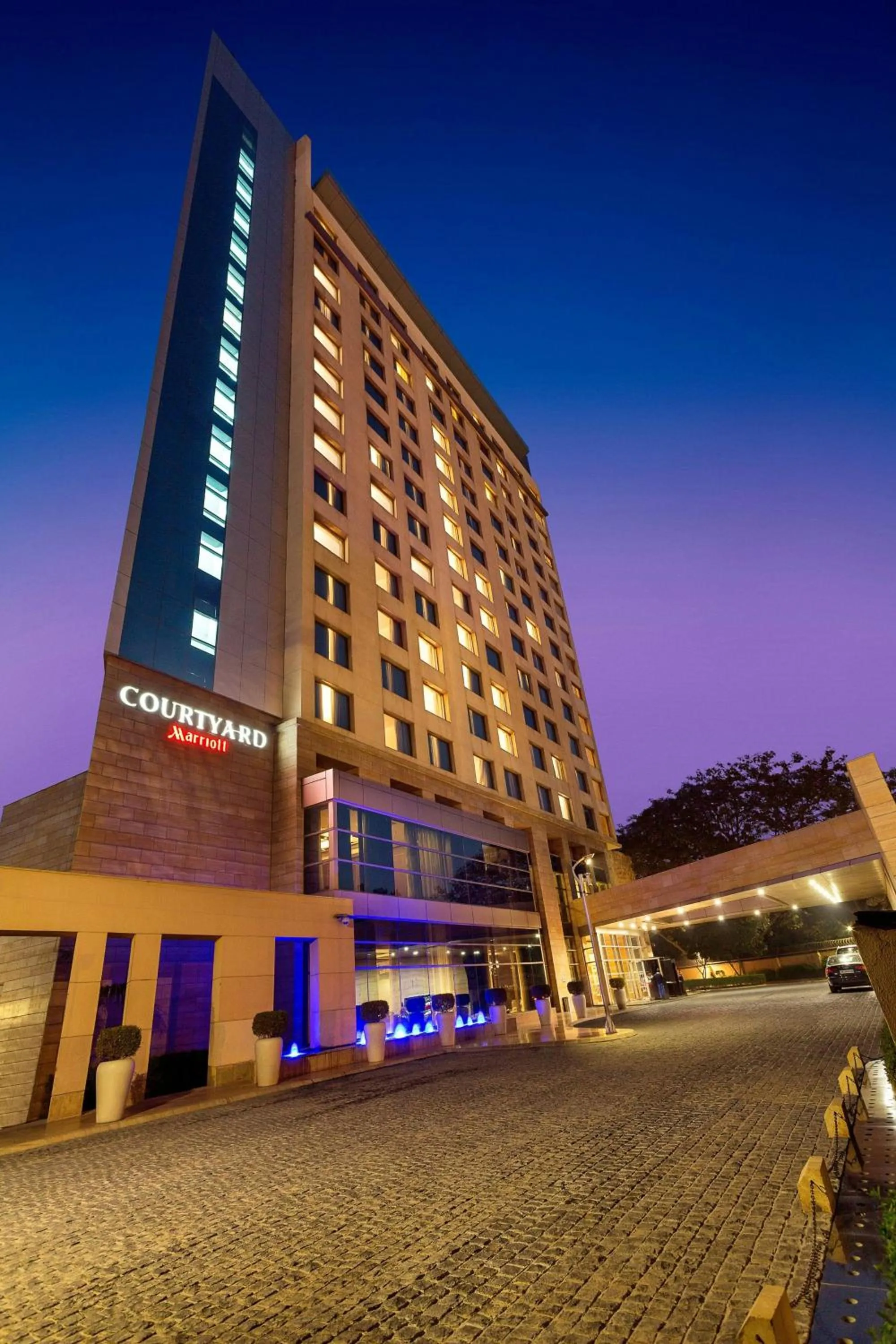 Property building in Courtyard by Marriott Gurugram Downtown