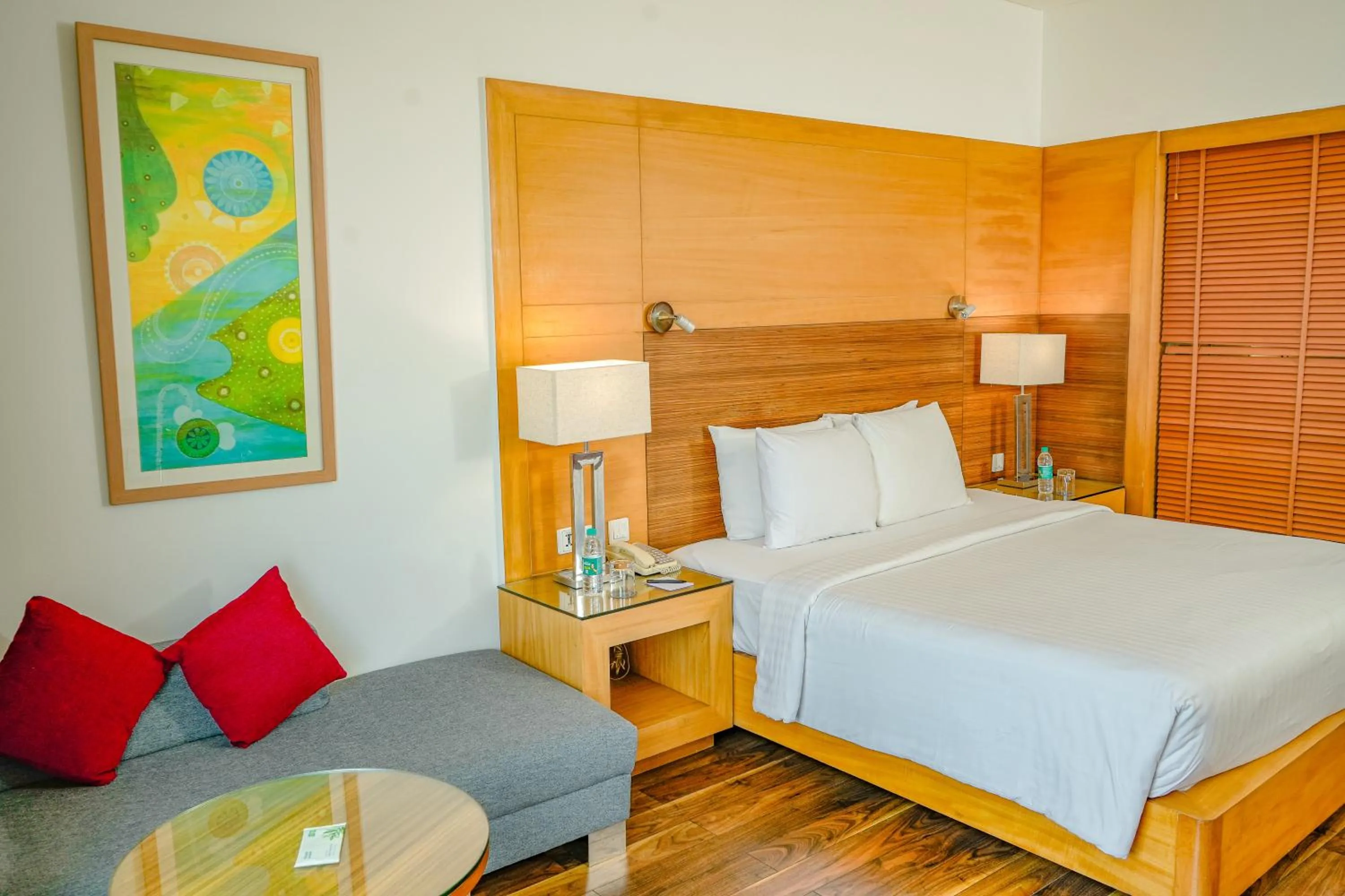 Bed in Courtyard by Marriott Gurugram Downtown