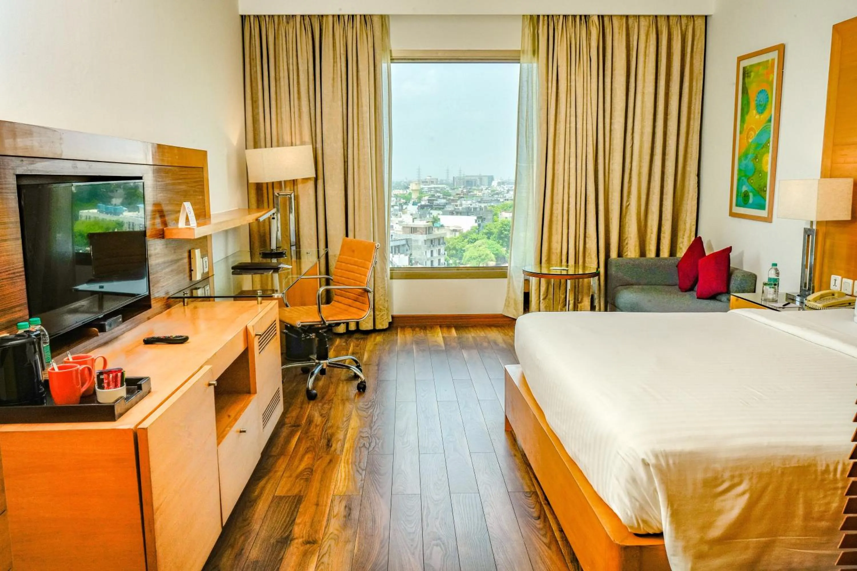 Bed in Courtyard by Marriott Gurugram Downtown