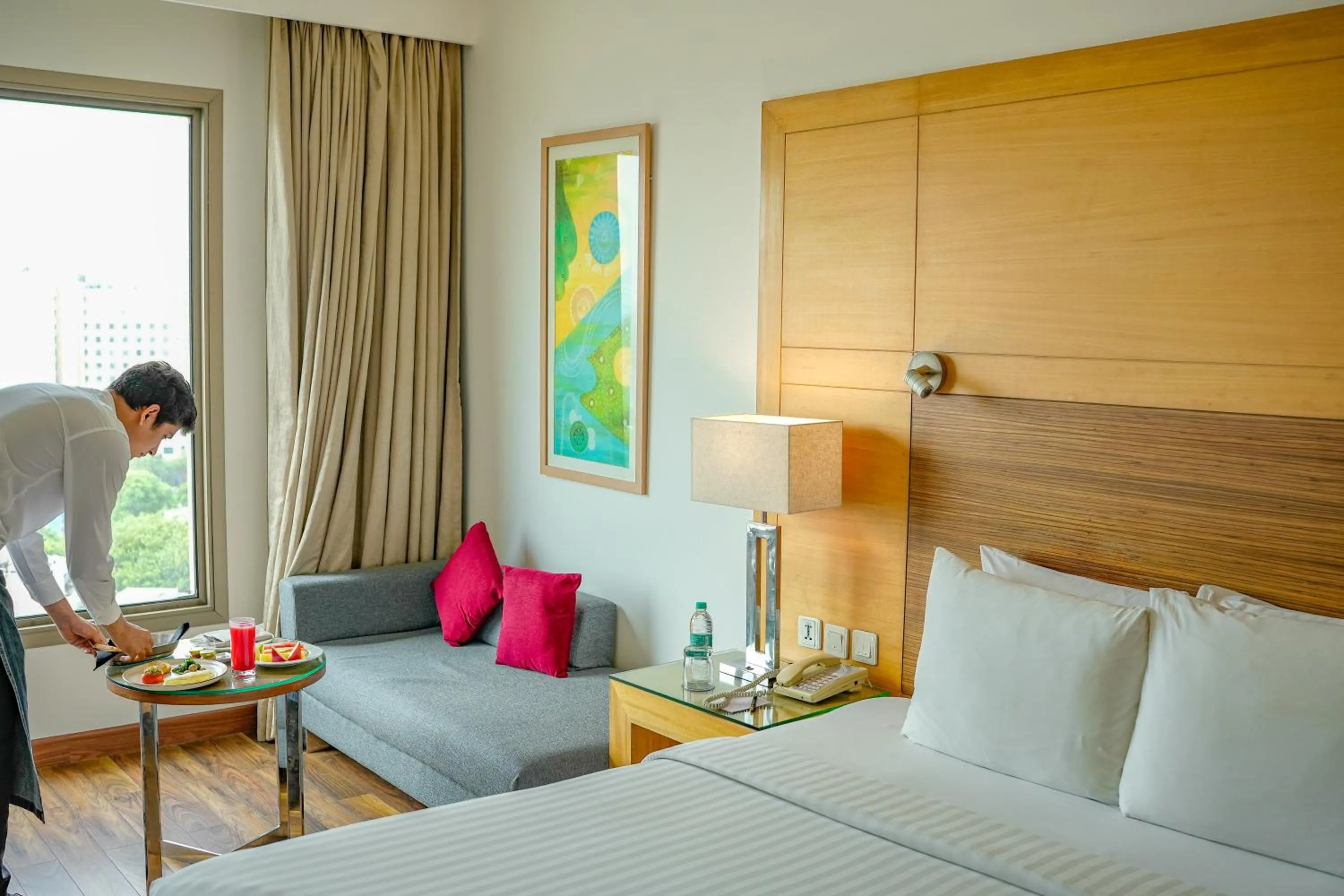 Bed in Courtyard by Marriott Gurugram Downtown