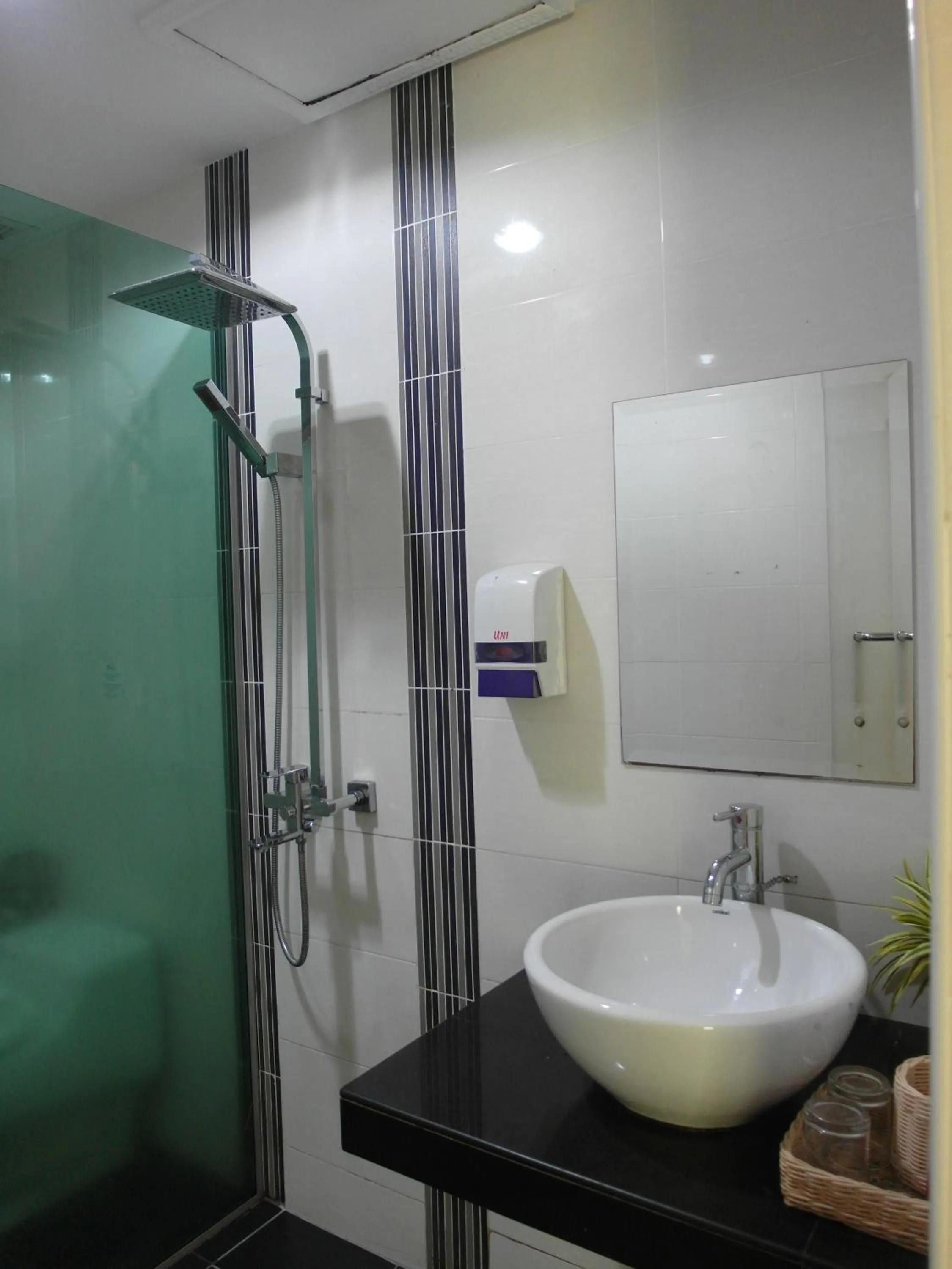 Bathroom in Bahagia Hotel Langkawi