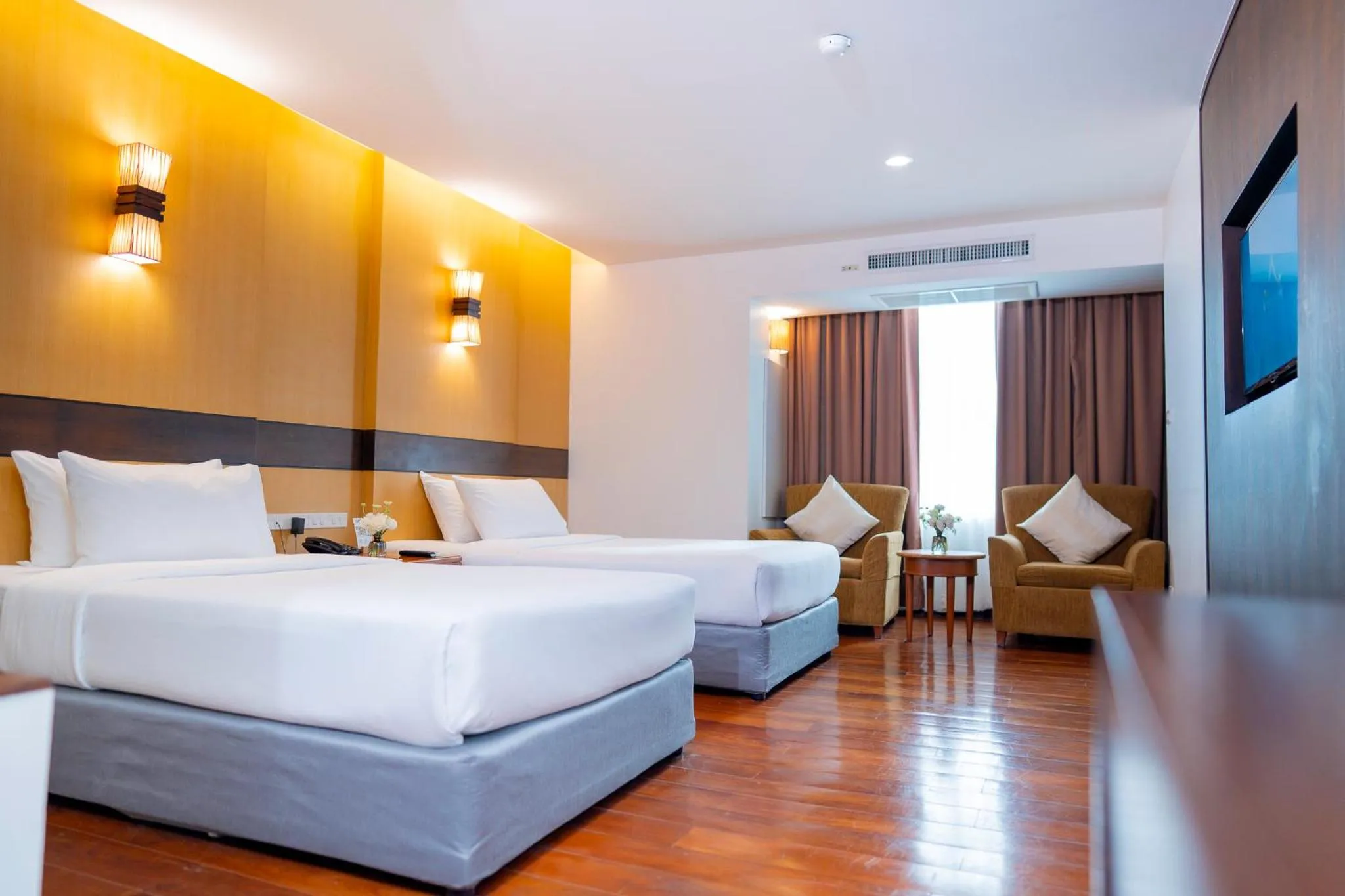 Bed in Khum Phucome Hotel -SHA Extra Plus