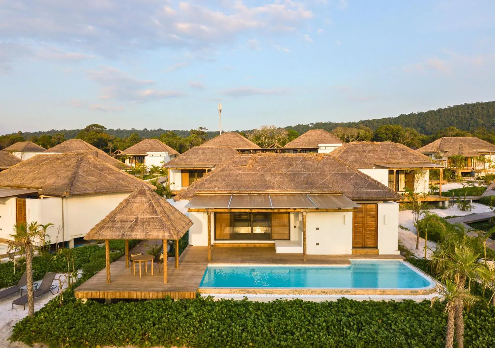 Beachfront Pool Villa in The Royal Sands Koh Rong Beachfront Pool Villa in The Royal Sands Koh Rong