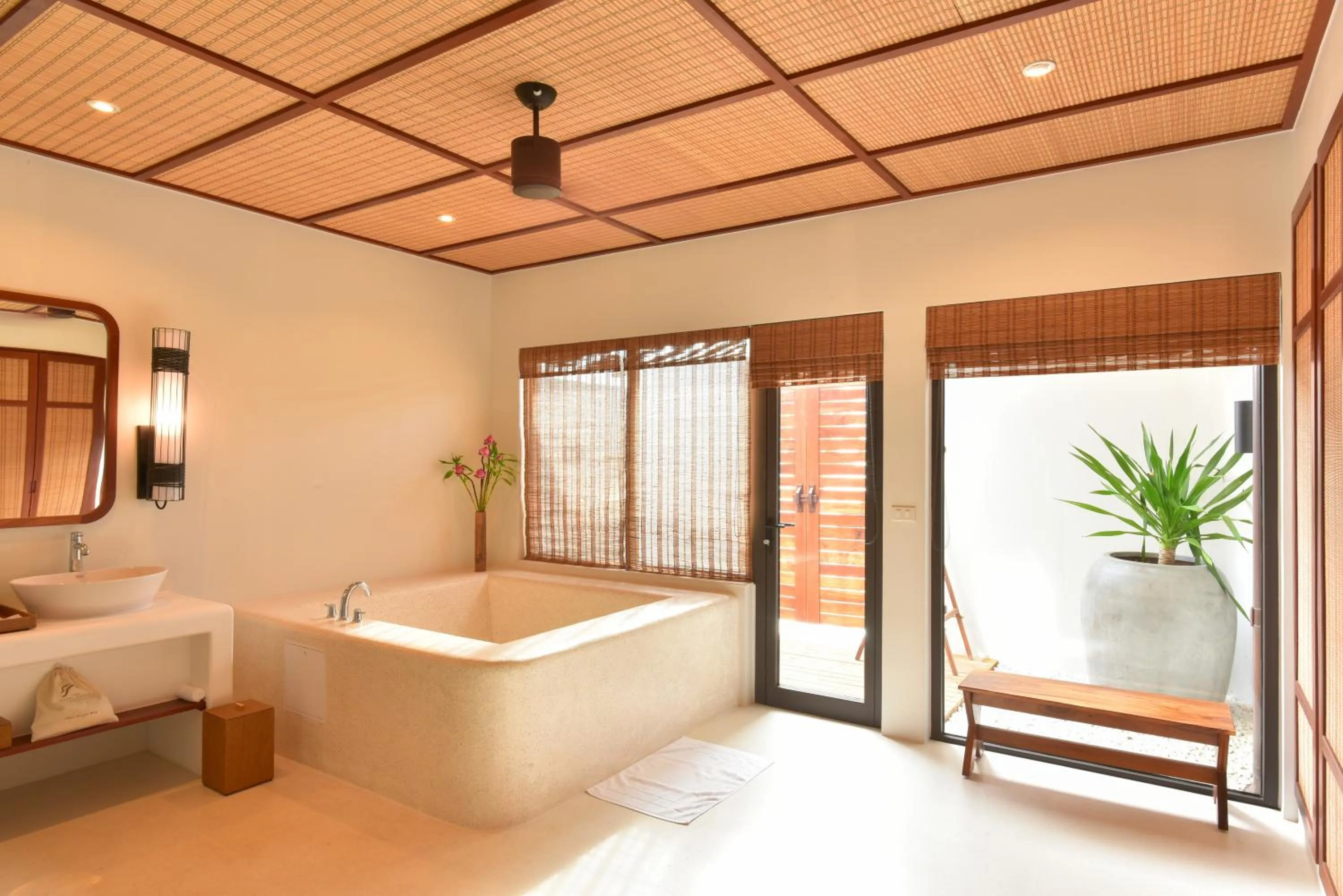 Bathroom, Bed in The Royal Sands Koh Rong