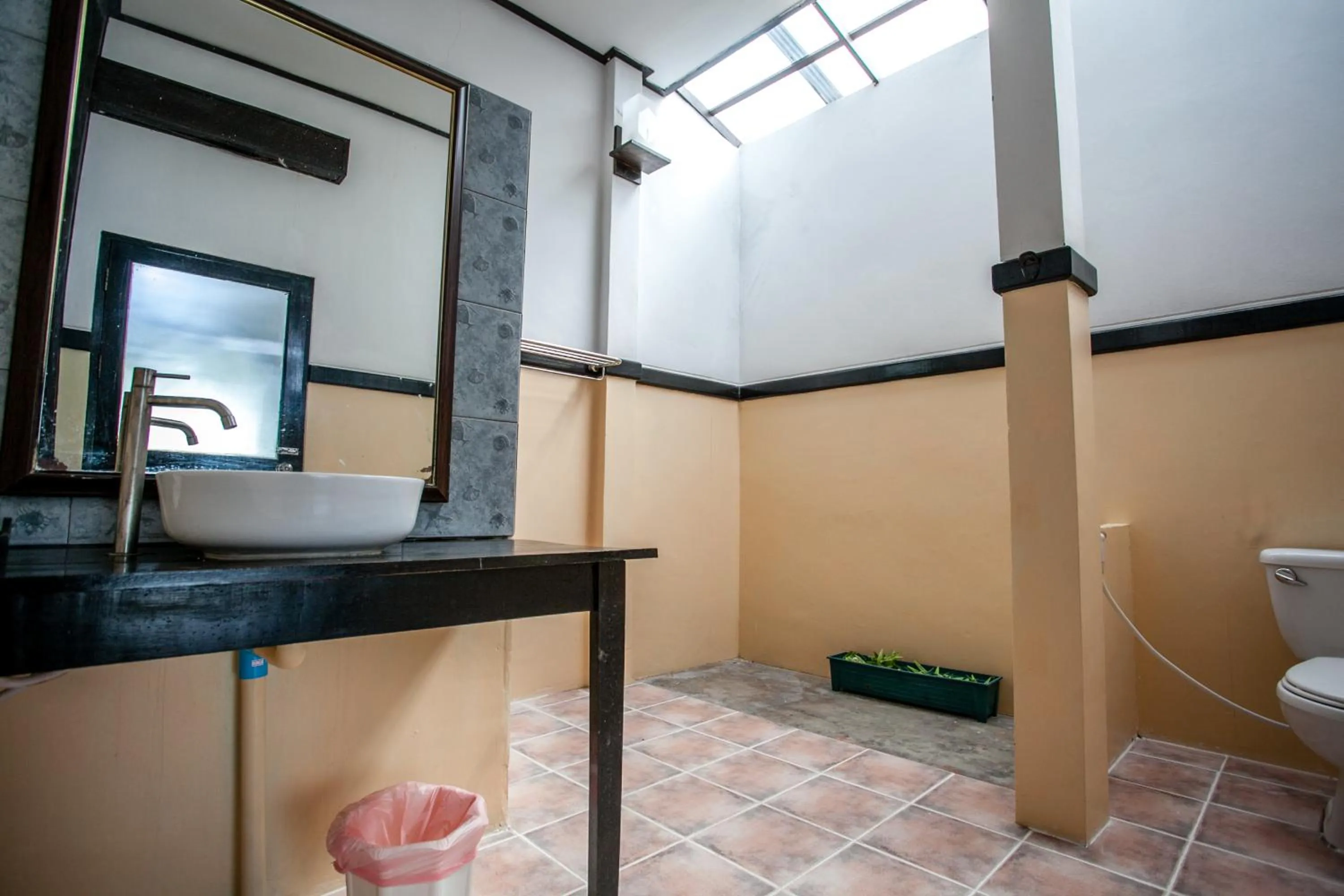 Shower in Phitharom PP Resort