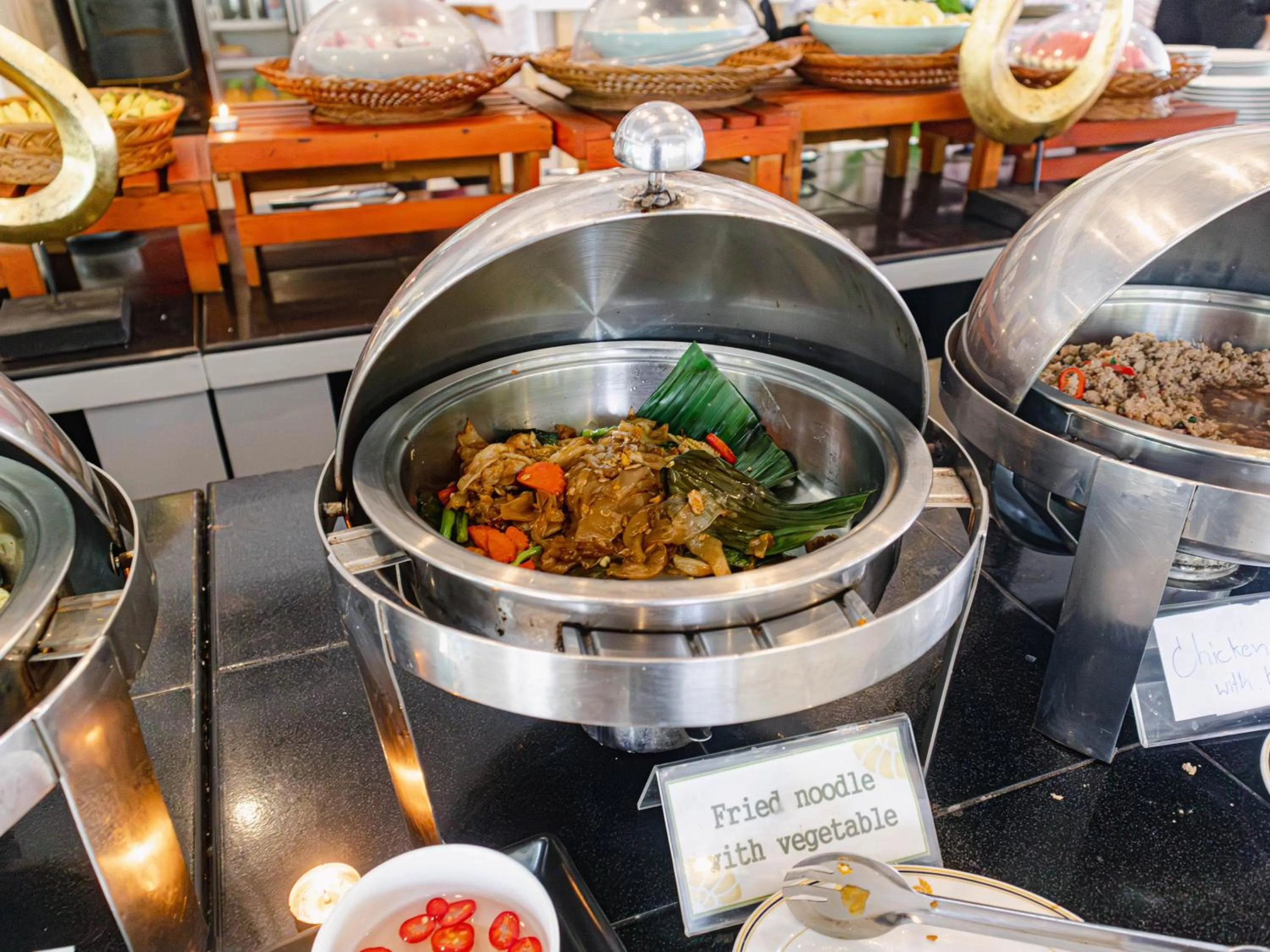 Restaurant/places to eat in Lanta Sand Resort & Spa