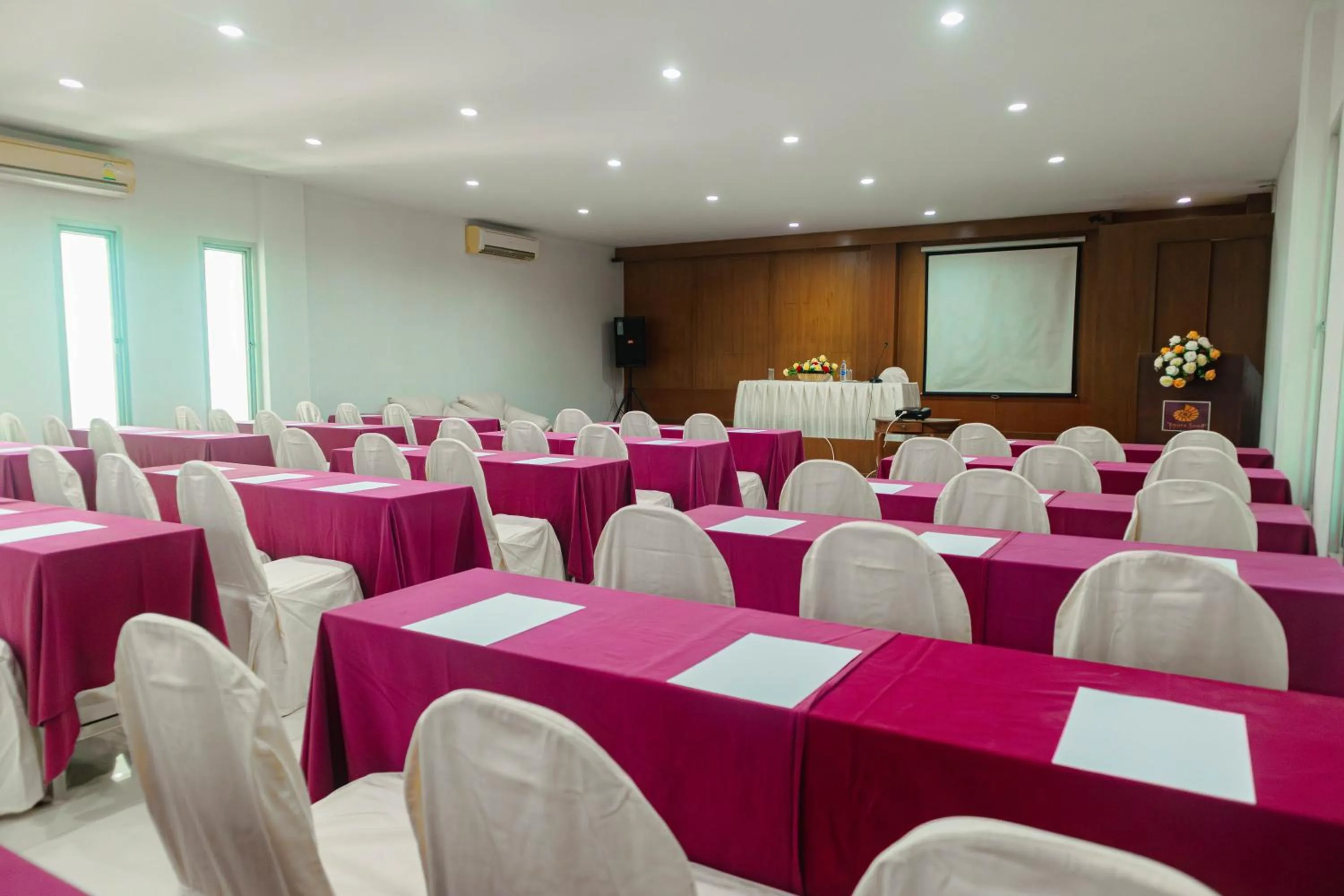 Meeting/conference room in Lanta Sand Resort & Spa