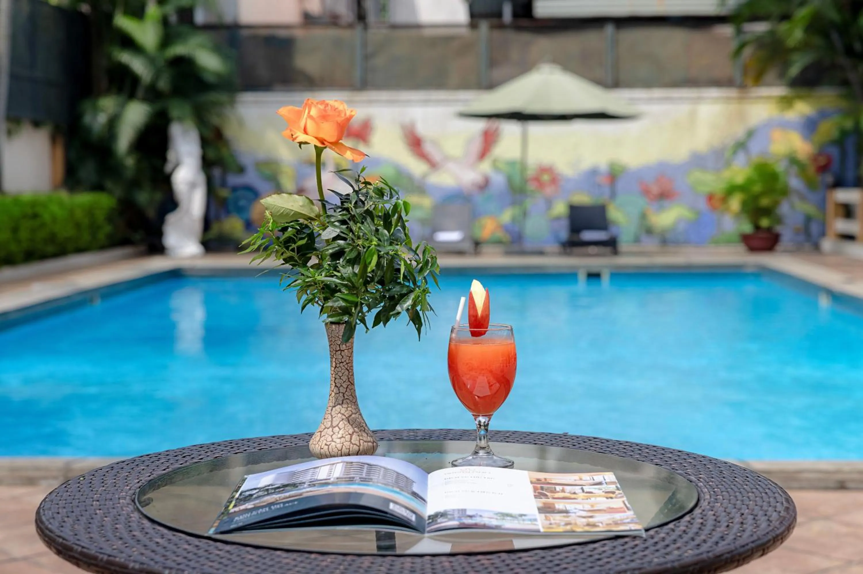 Swimming pool in Oriental Palace Apartments Hanoi