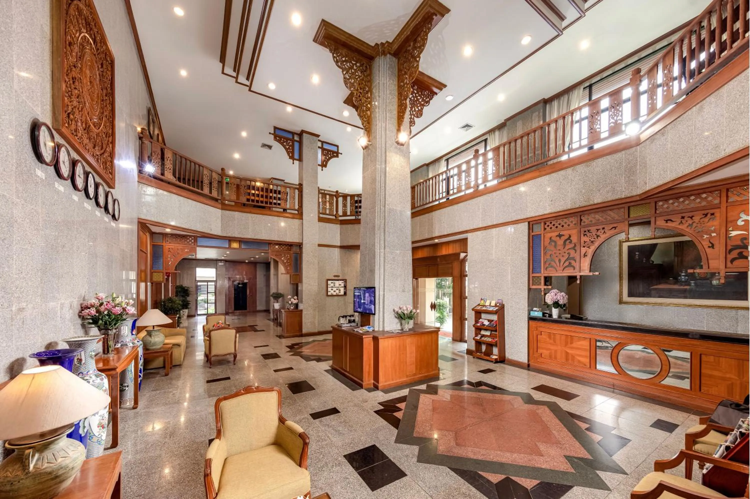 Lobby or reception in Oriental Palace Apartments Hanoi
