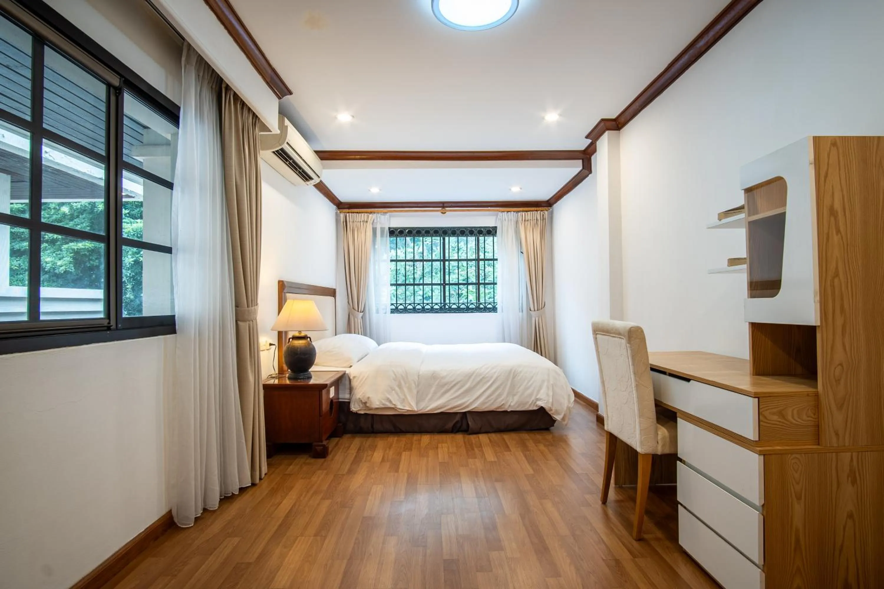 Bed in Oriental Palace Apartments Hanoi