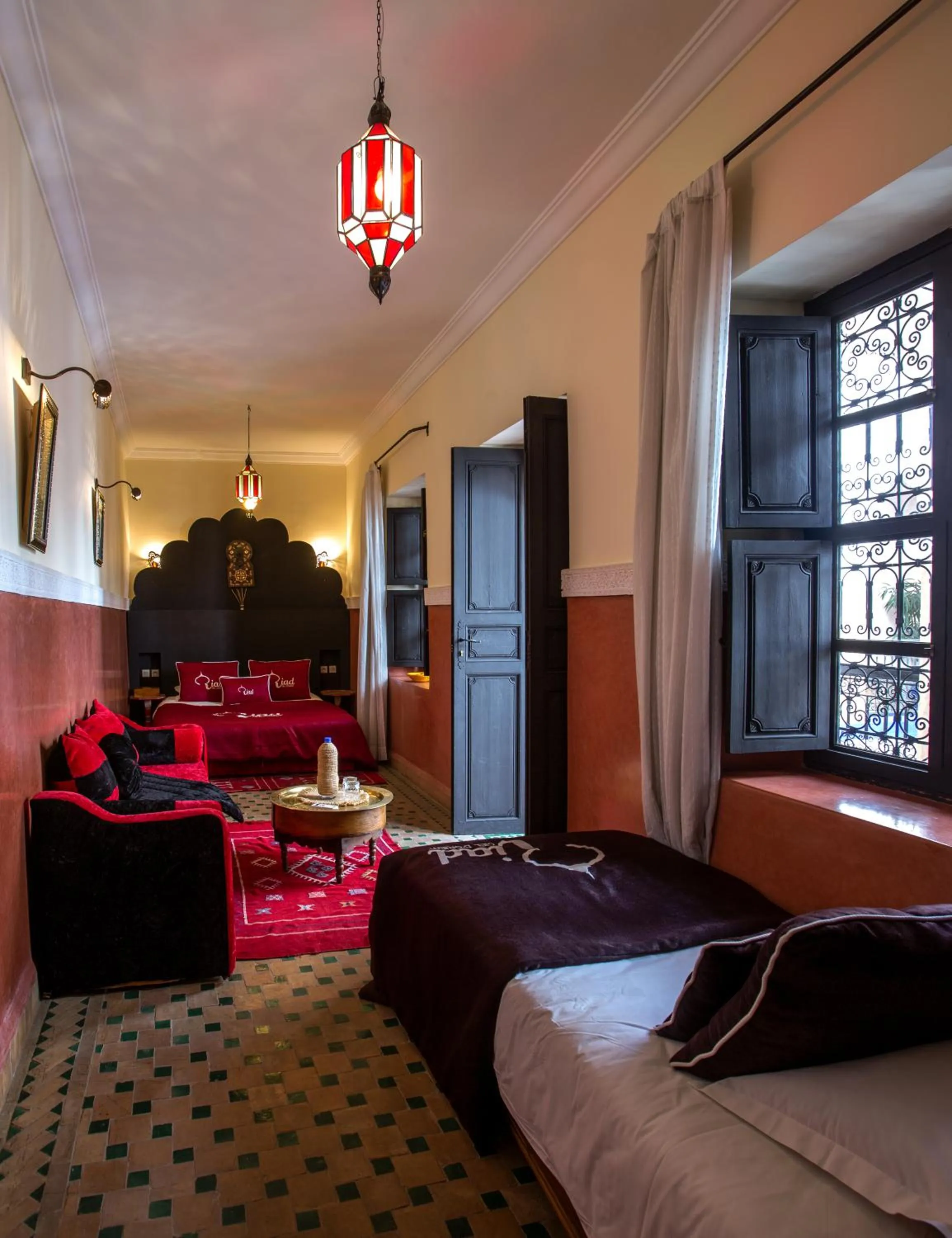 Photo of the whole room, Bed in Riad Ciel d'Orient