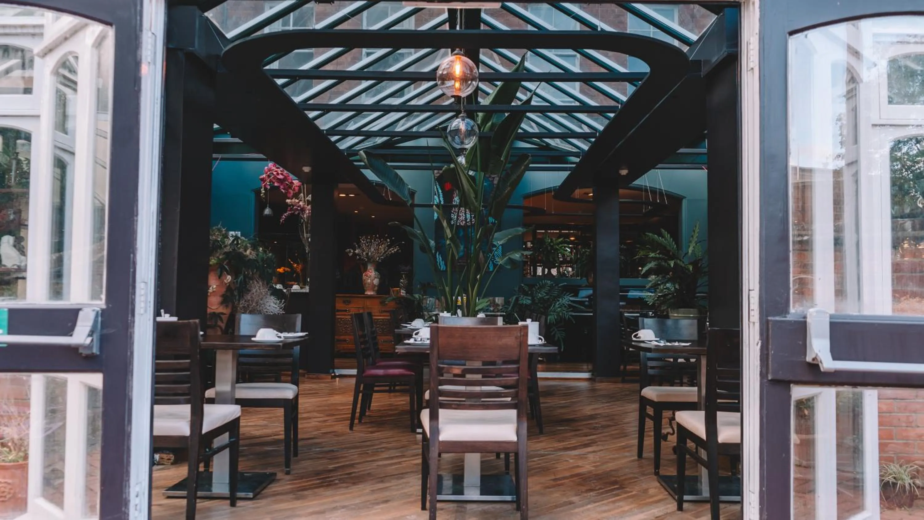 Restaurant/places to eat in The Galaxie