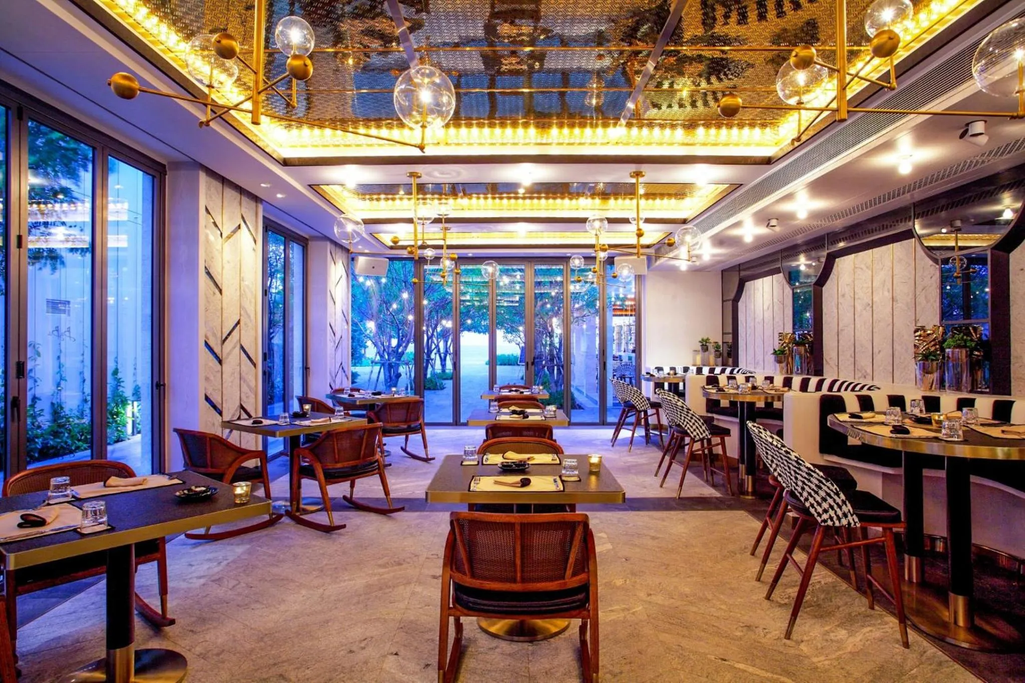 Restaurant/places to eat in Baba Beach Club Hua Hin Luxury Pool Villa by Sri panwa