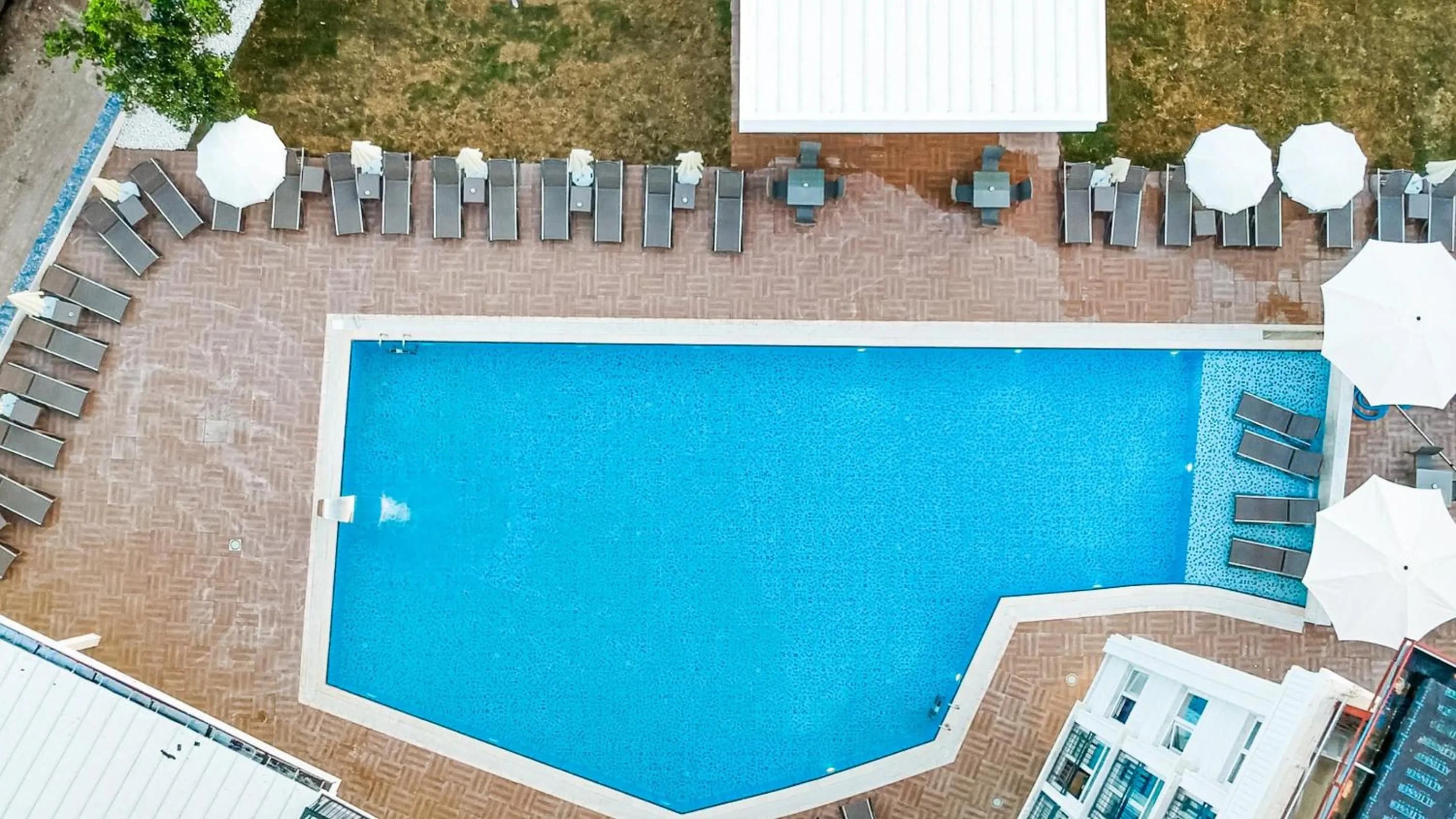 Swimming pool in Lara World Hotel
