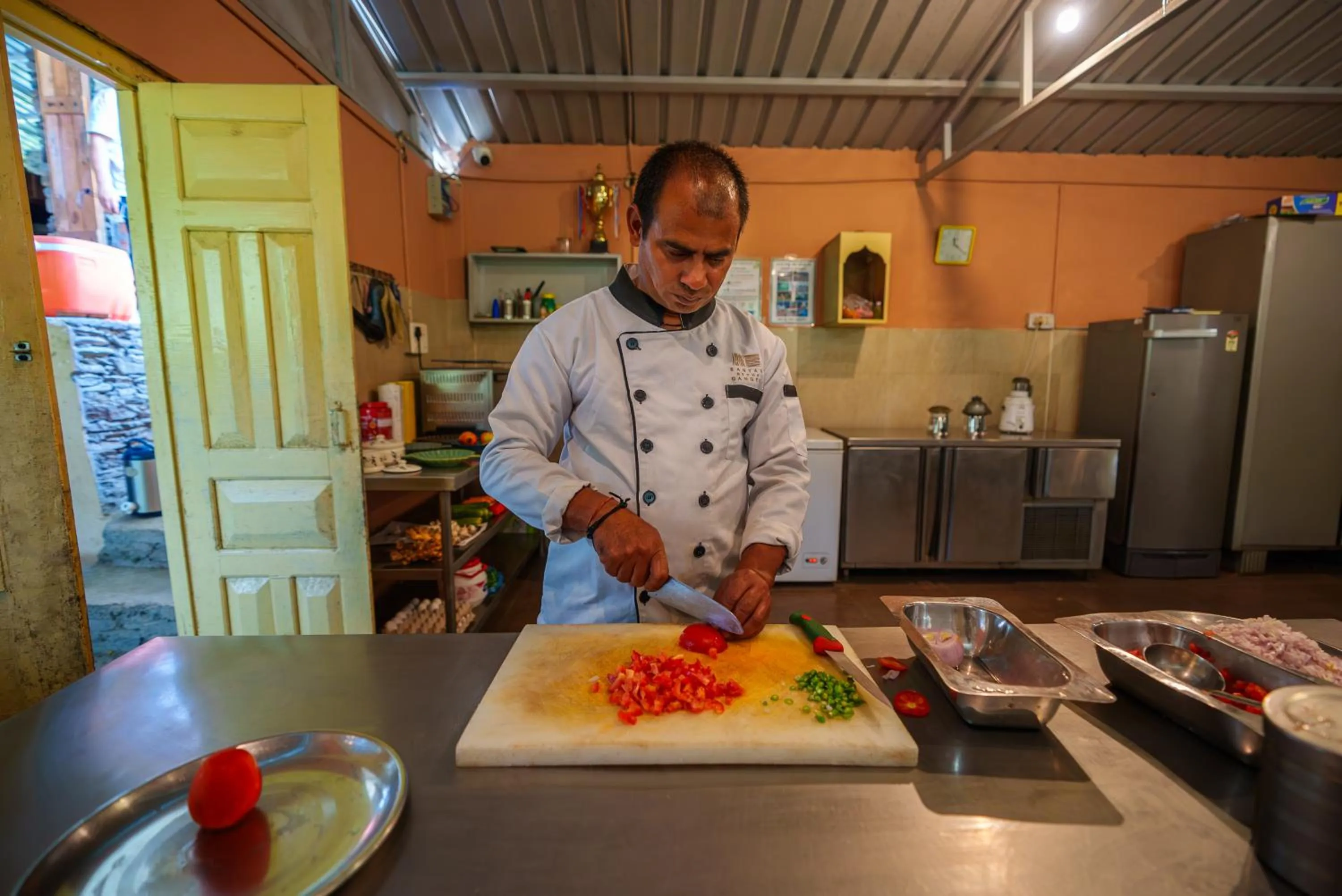 kitchen in Banyan By The Ganges
