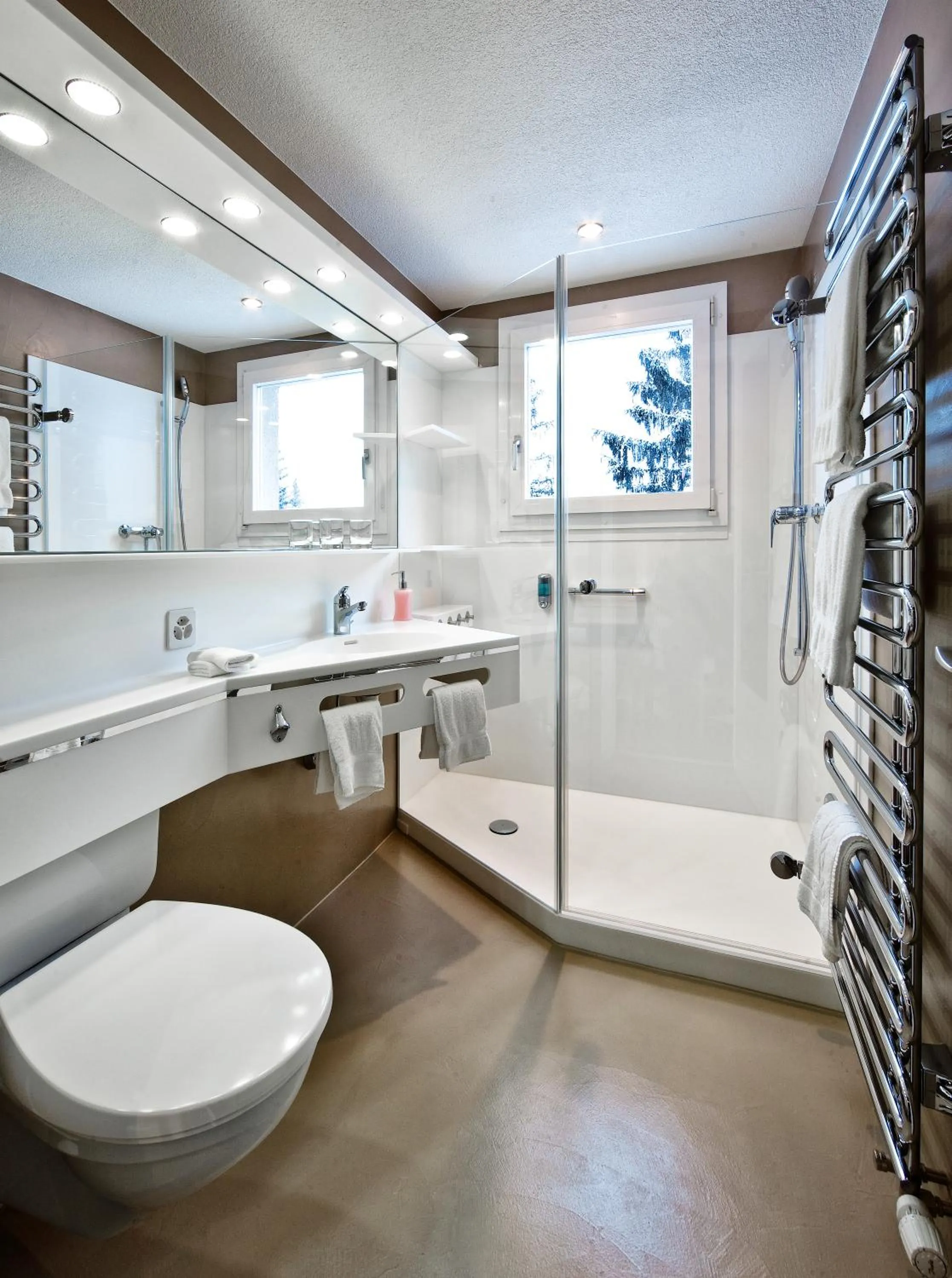 Bathroom in Hotel Astoria