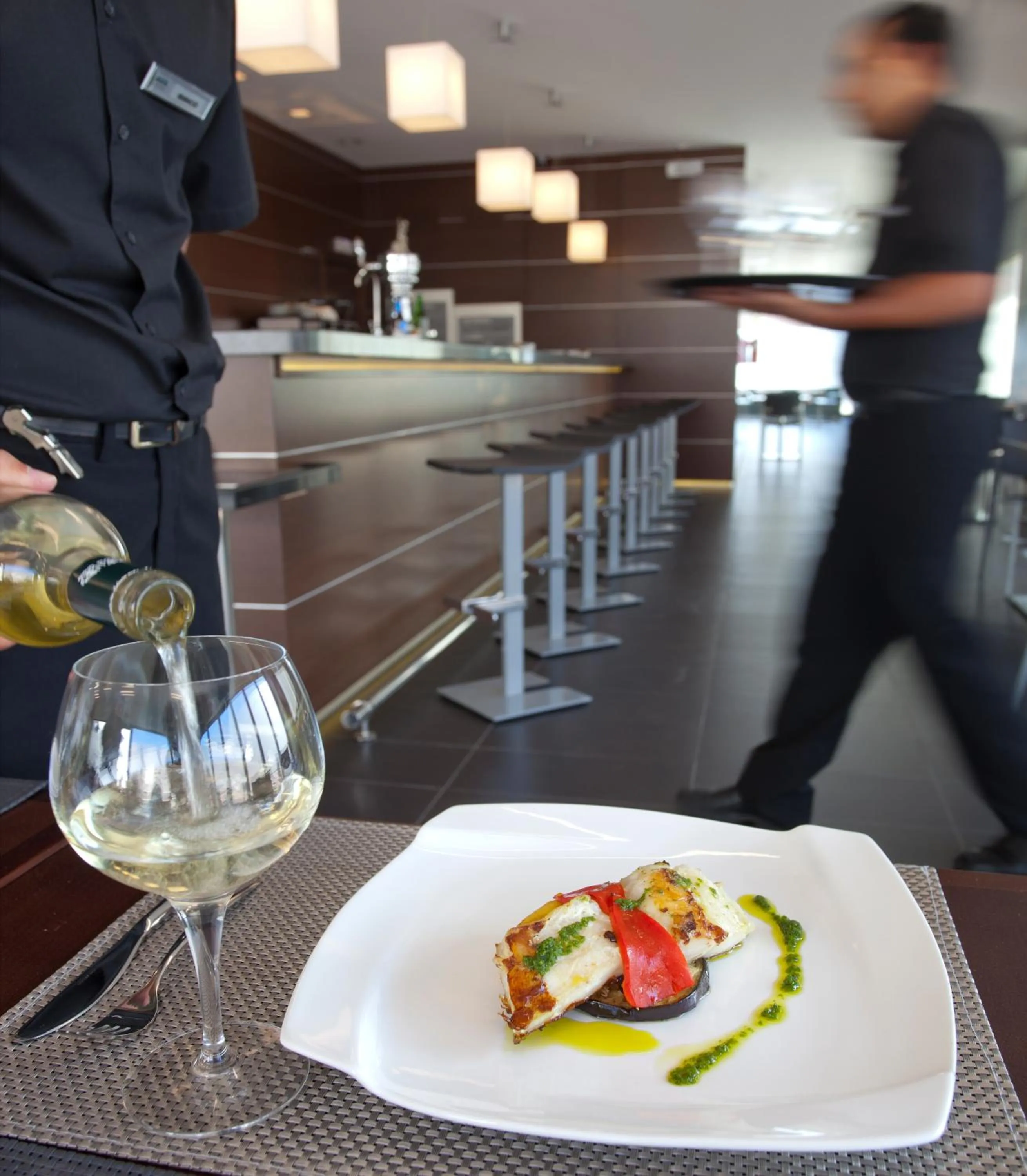 Restaurant/places to eat in Sercotel Aura Algeciras