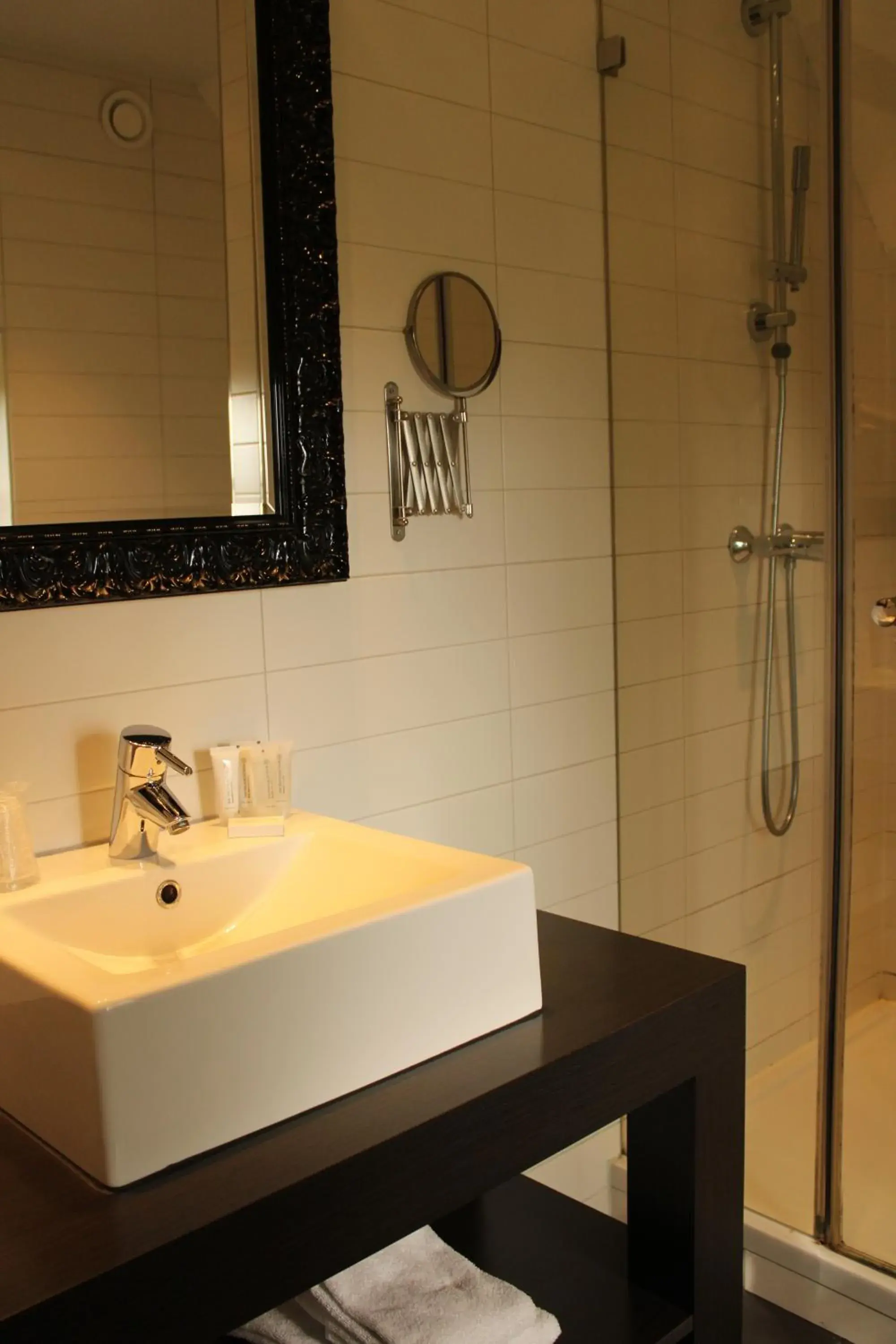 Comfort Double Room in Havezathe Carpe Diem Comfort Double Room in Havezathe Carpe Diem