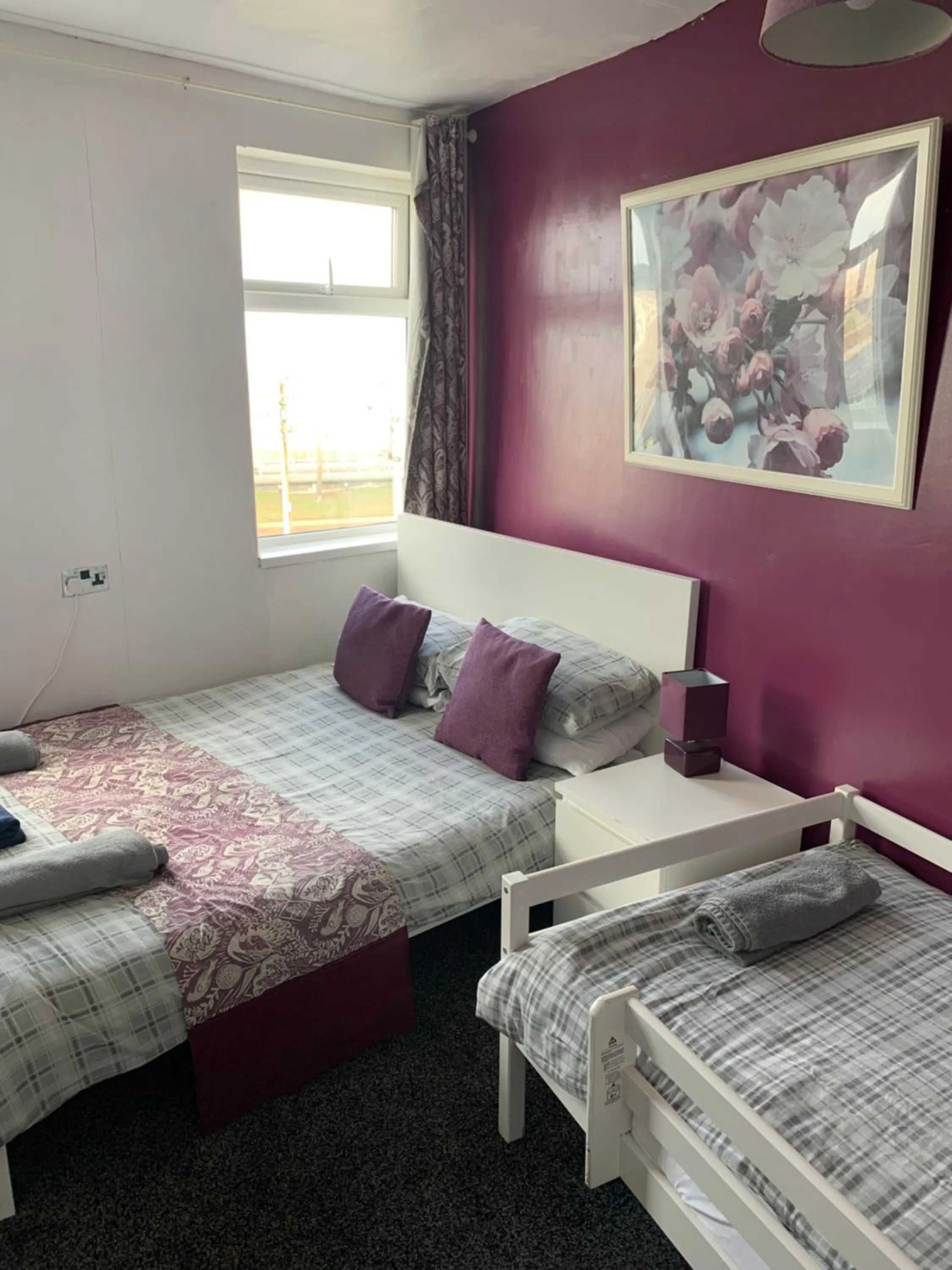 Bedroom, Bed in Alderley Hotel Blackpool