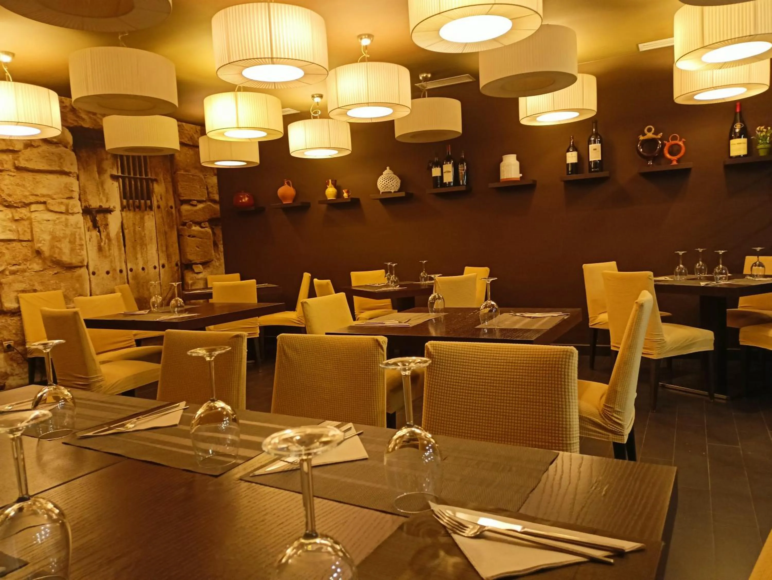 Restaurant/places to eat in Hotel Rey Sancho