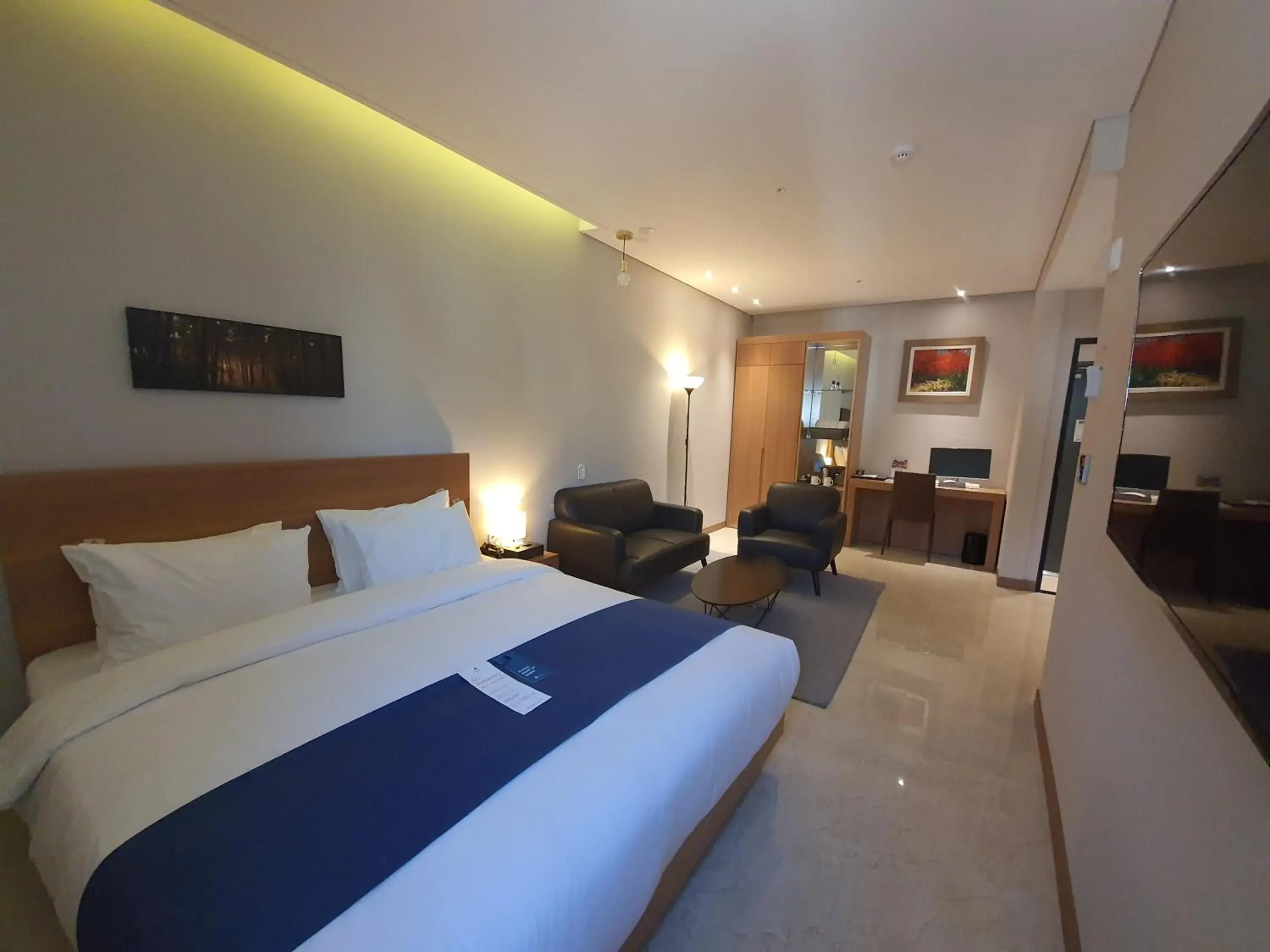 Deluxe Room in Benikea Yangsan Hotel Deluxe Room in Benikea Yangsan Hotel