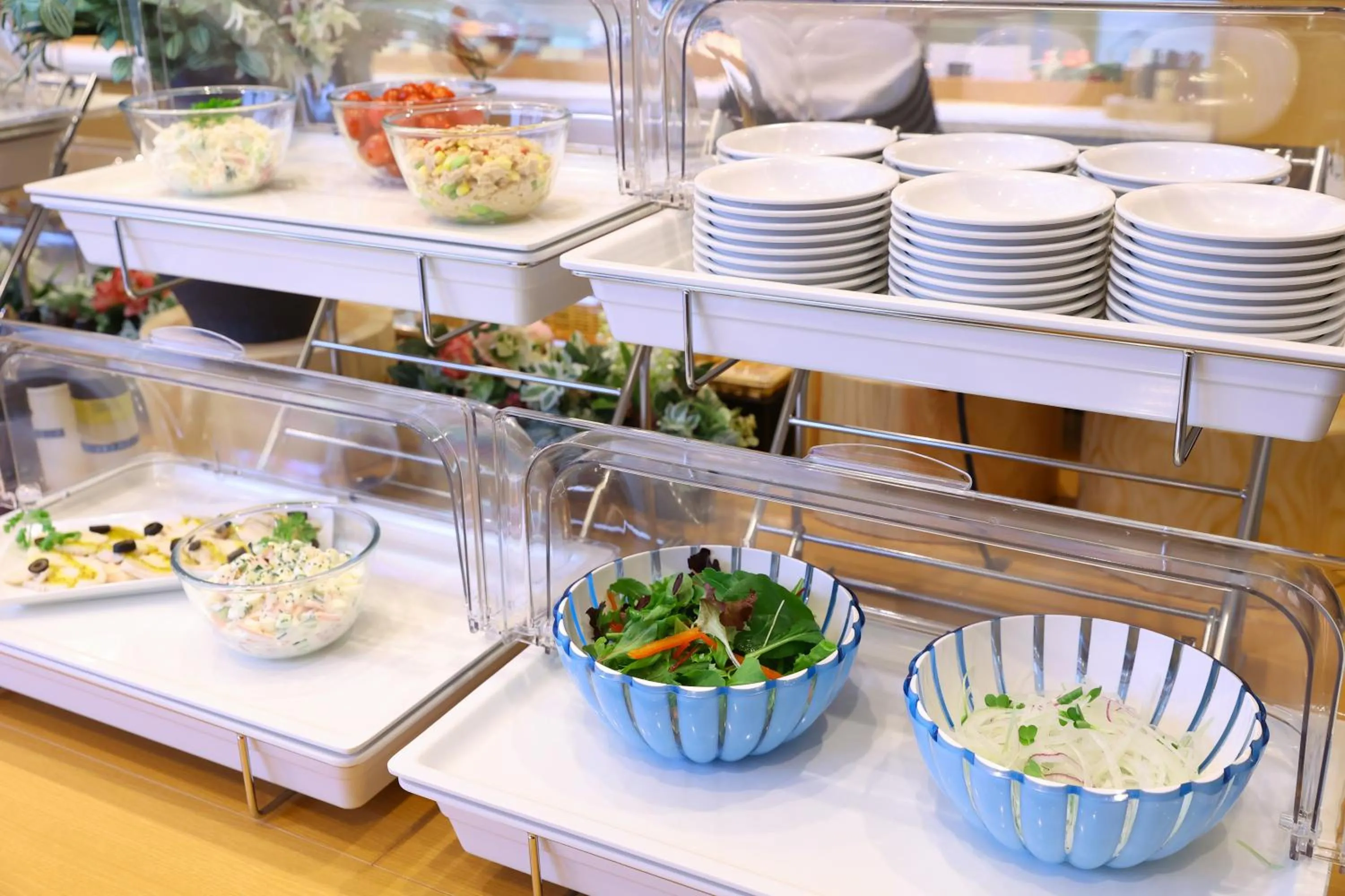 Breakfast, Food in La Vista Kushirogawa Hotel Natural Hot Spring