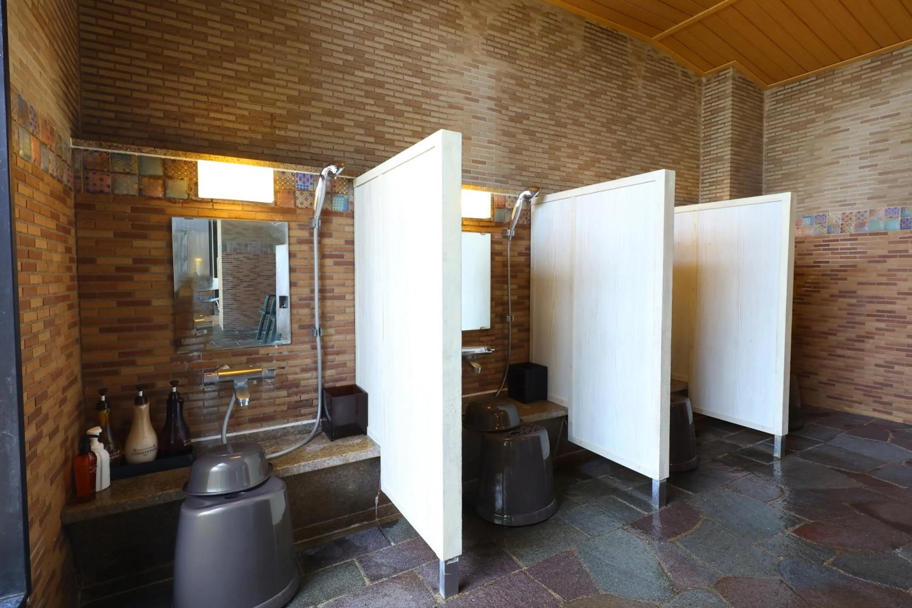 Public Bath, Seating Area in La Vista Kushirogawa Hotel Natural Hot Spring