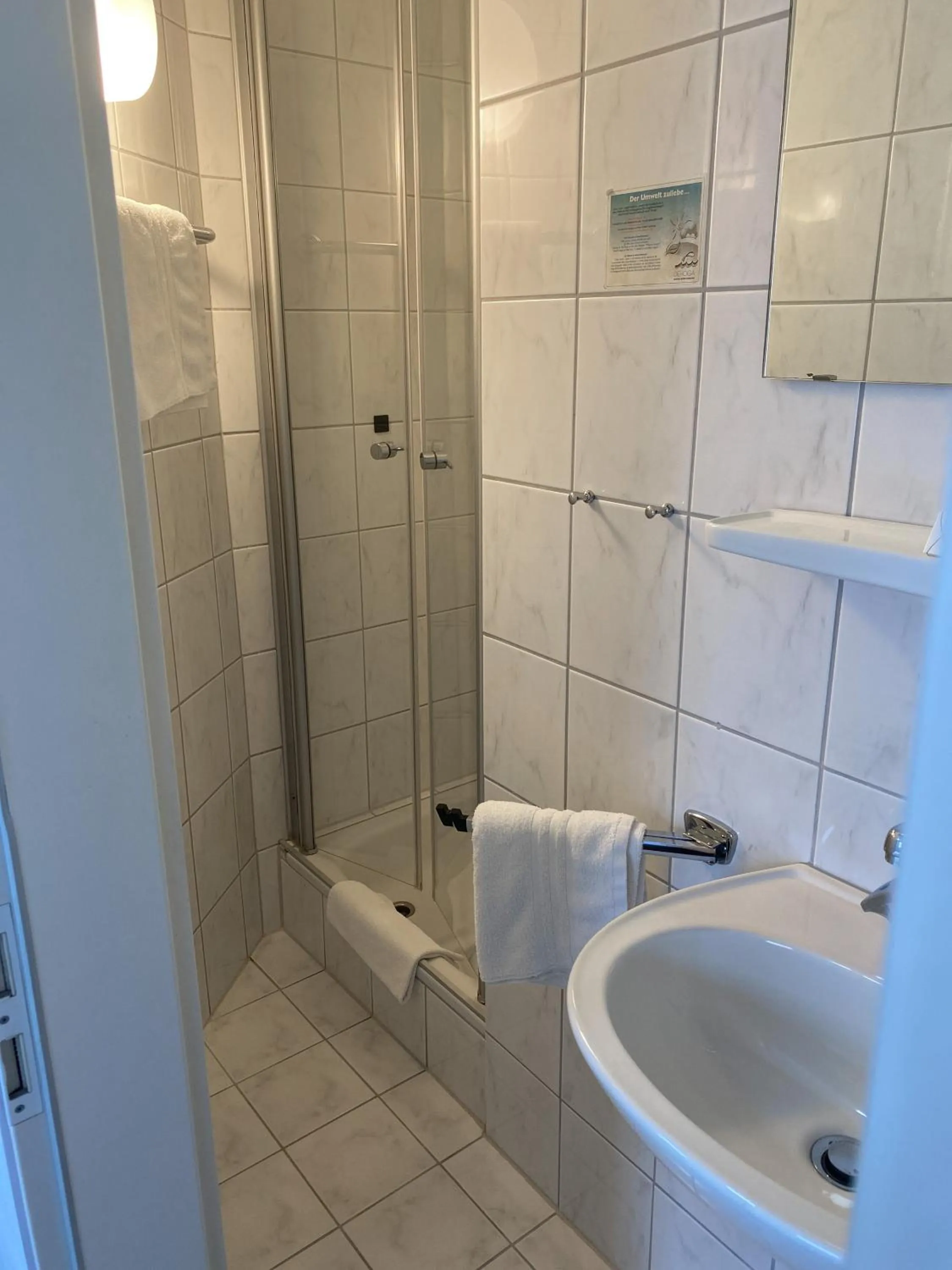 Bathroom in Hotel Rosengarten Tuttlingen