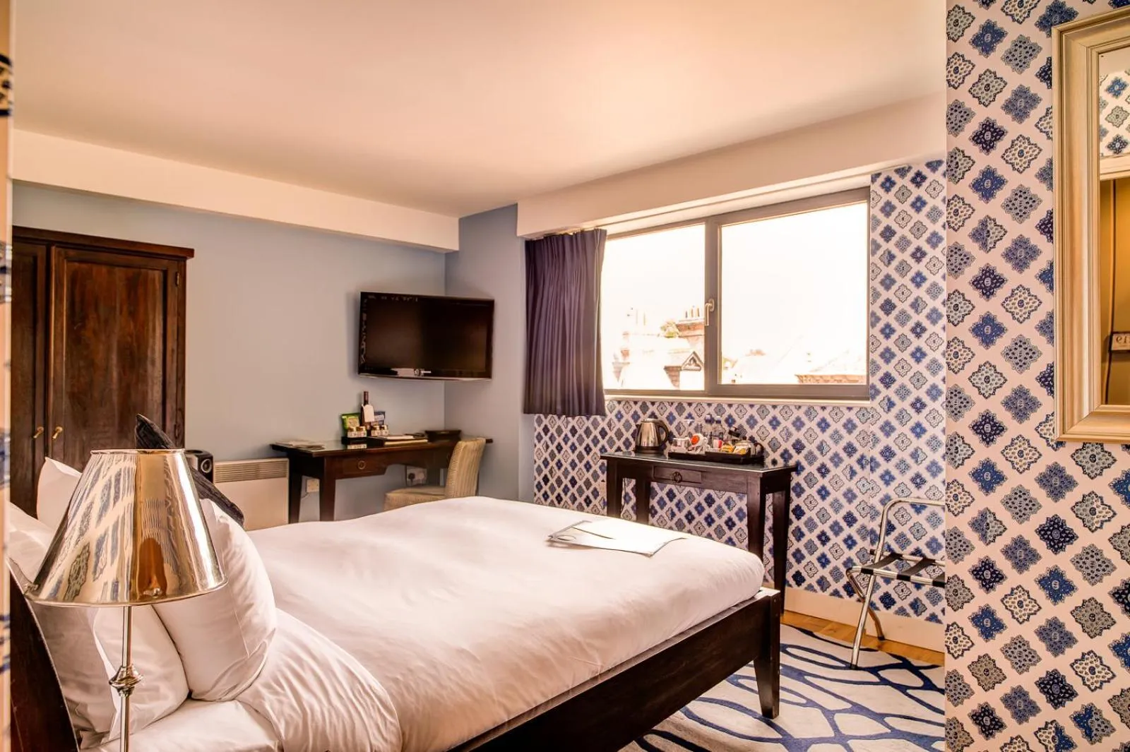 Bed in The Varsity Hotel & Spa