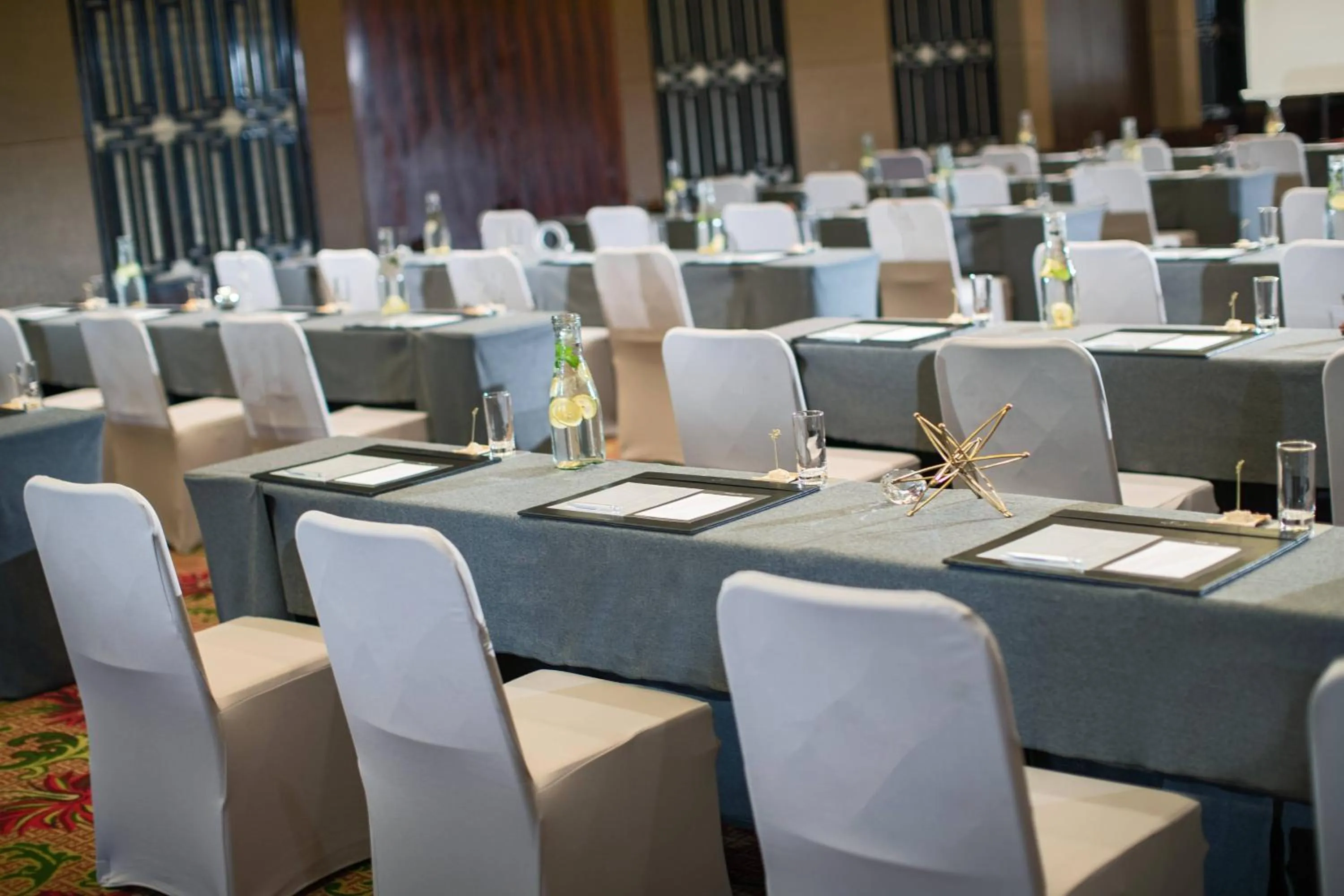Meeting/conference room in Renaissance Tianjin TEDA Convention Centre Hotel
