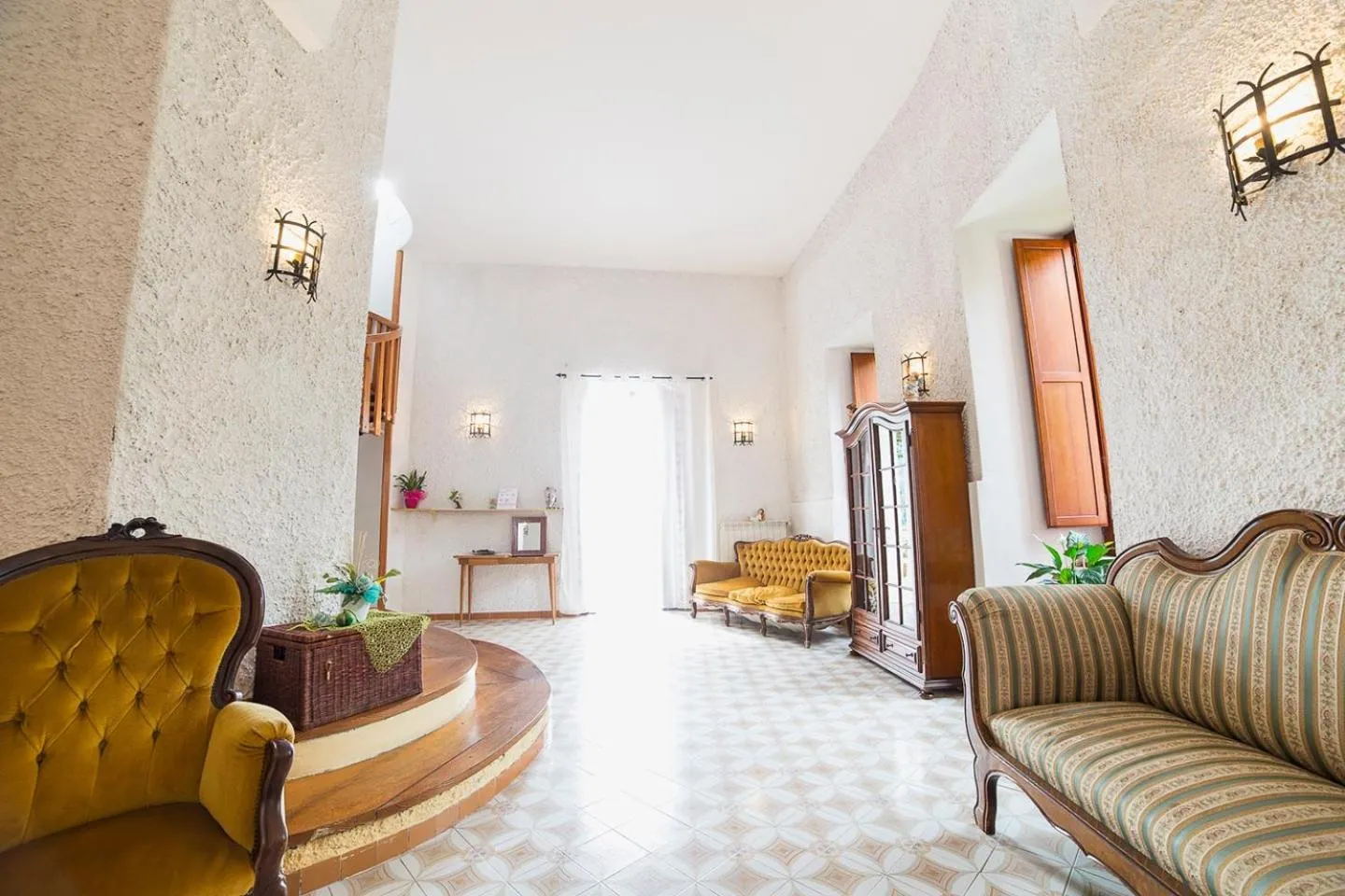 Communal lounge/ TV room in B&B Bouganville