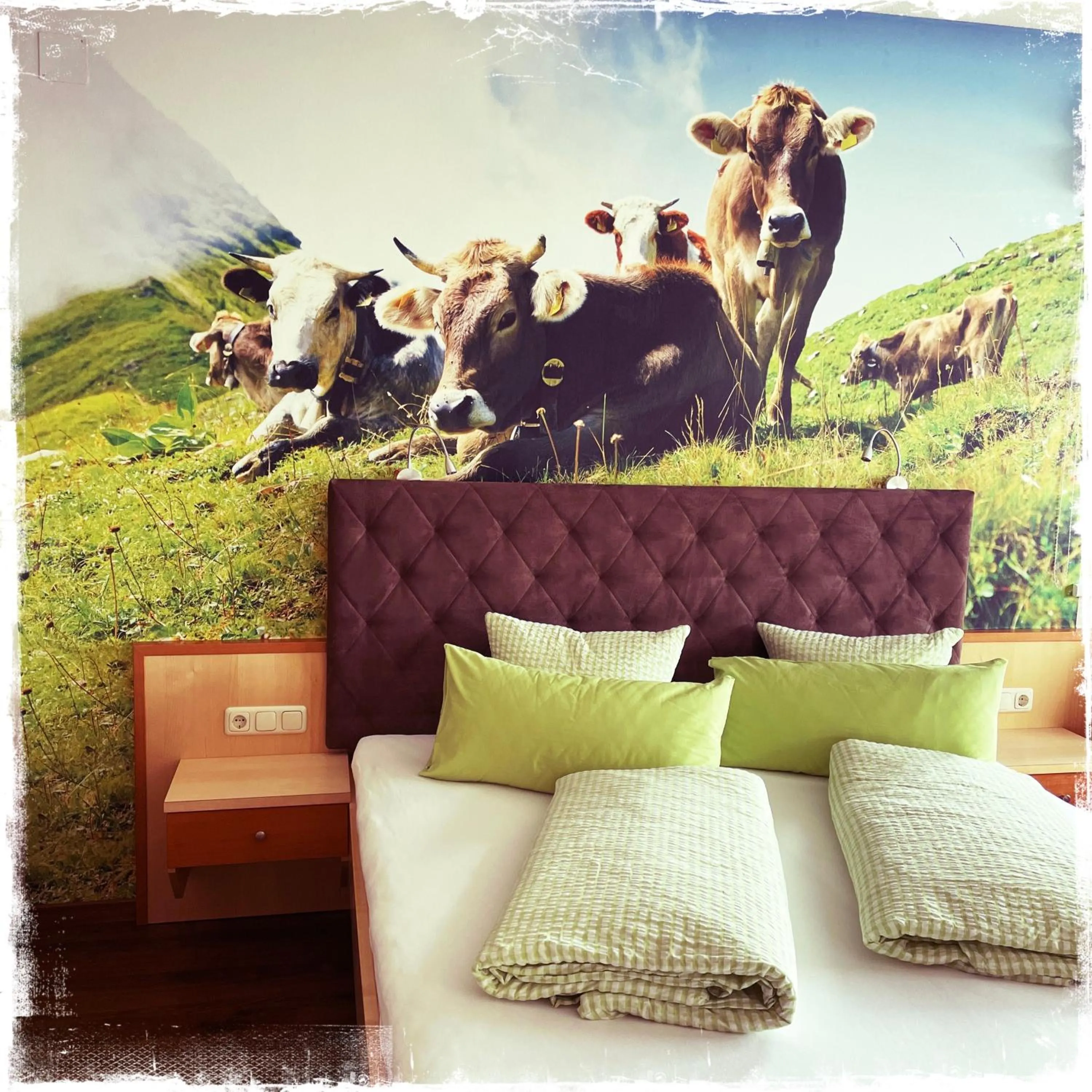 Bedroom, Bed in Hotel Garni Alpendiamant